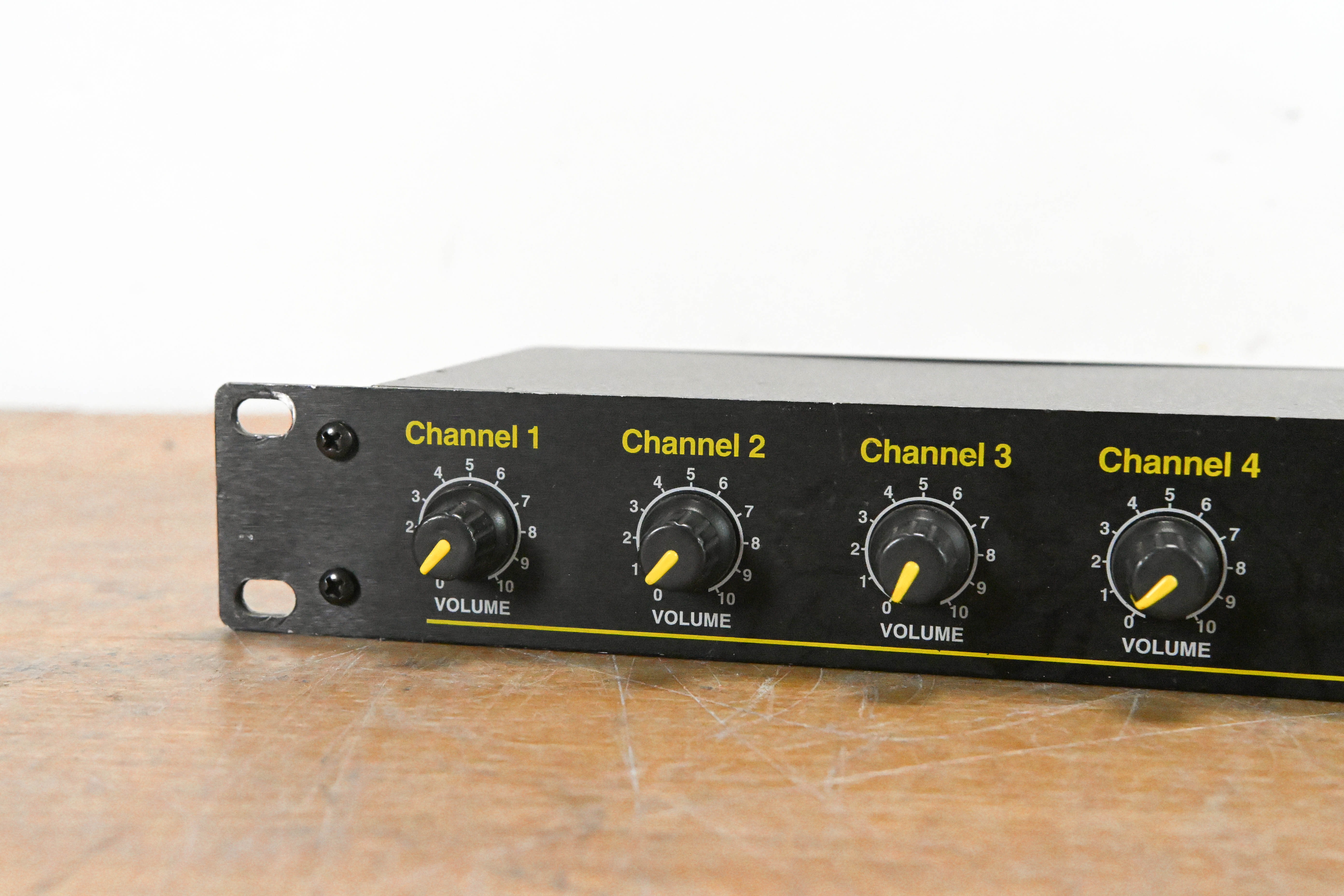 Whirlwind MIX-61 6-Channel Audio Mixer