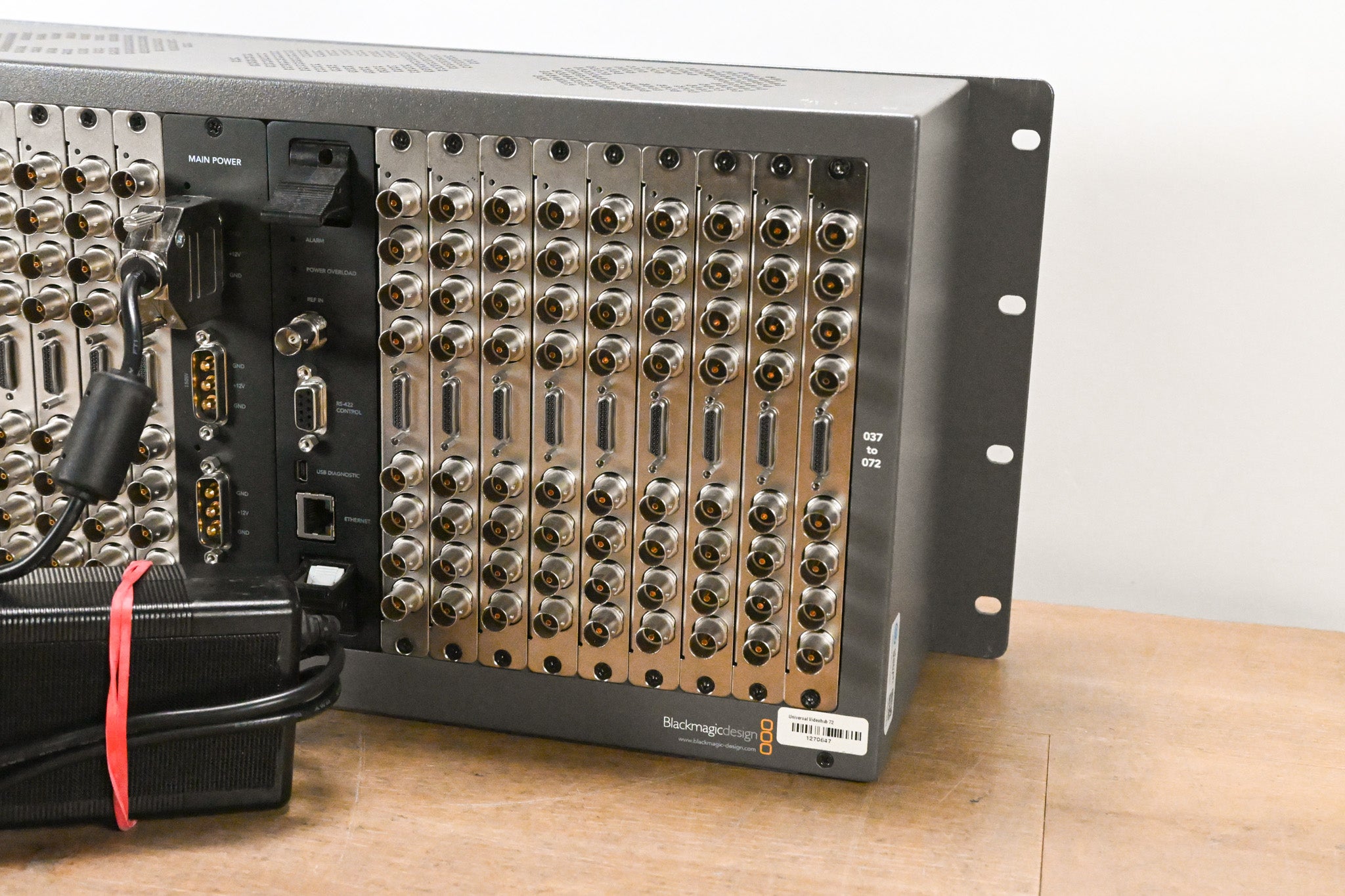 Blackmagic Design Universal Videohub 72 Rack Frame with 18 Cards