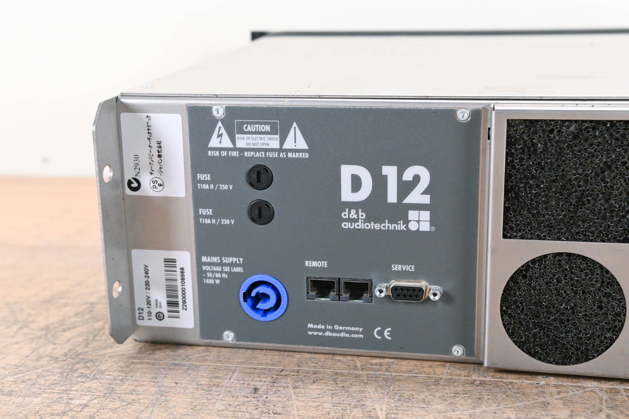 d&b audiotechnik D12 Dual-Channel Power Amplifier