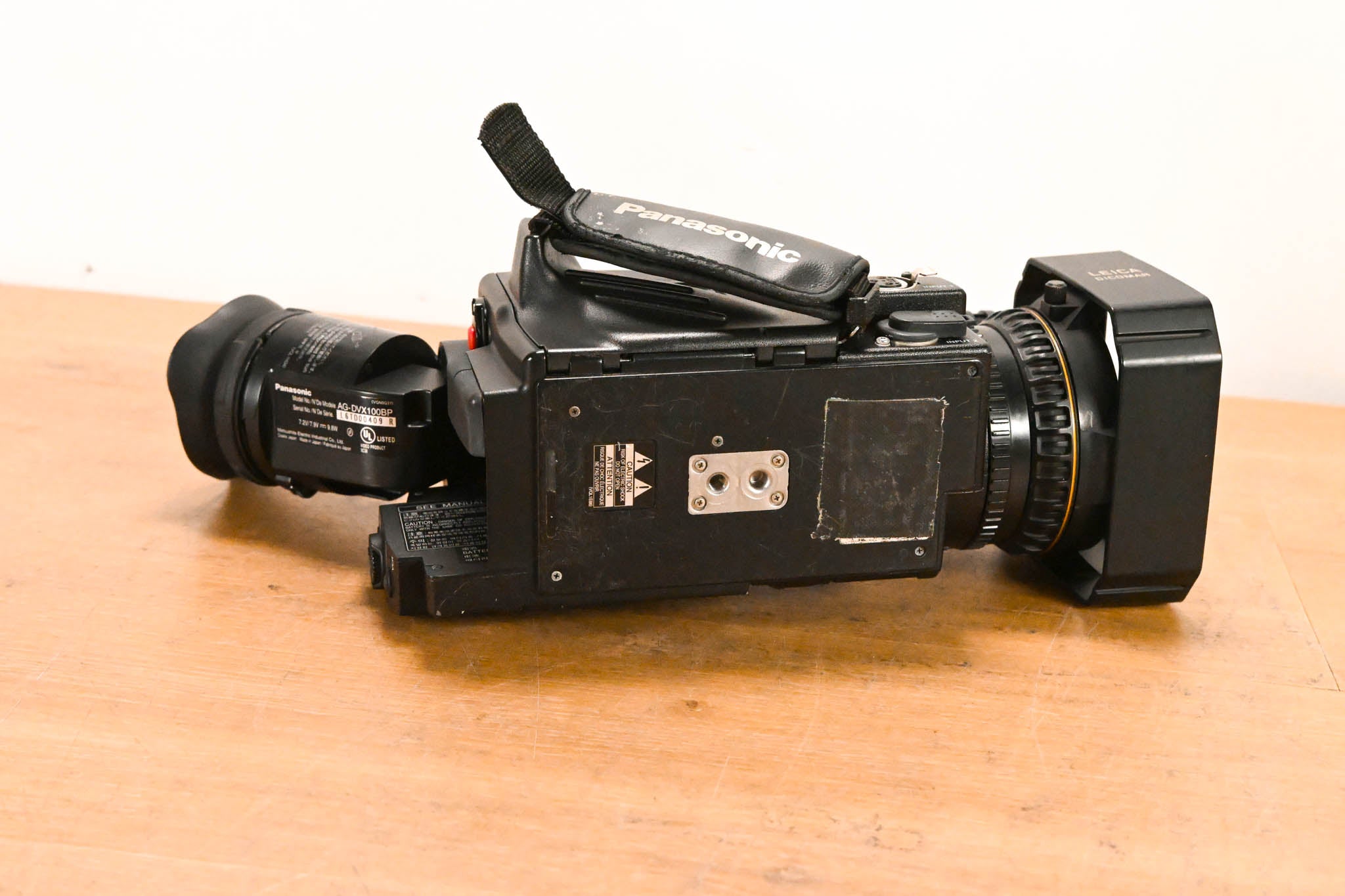 Panasonic AG-DVX100B 3-CCD Mini-DV Cinema Video Camcorder