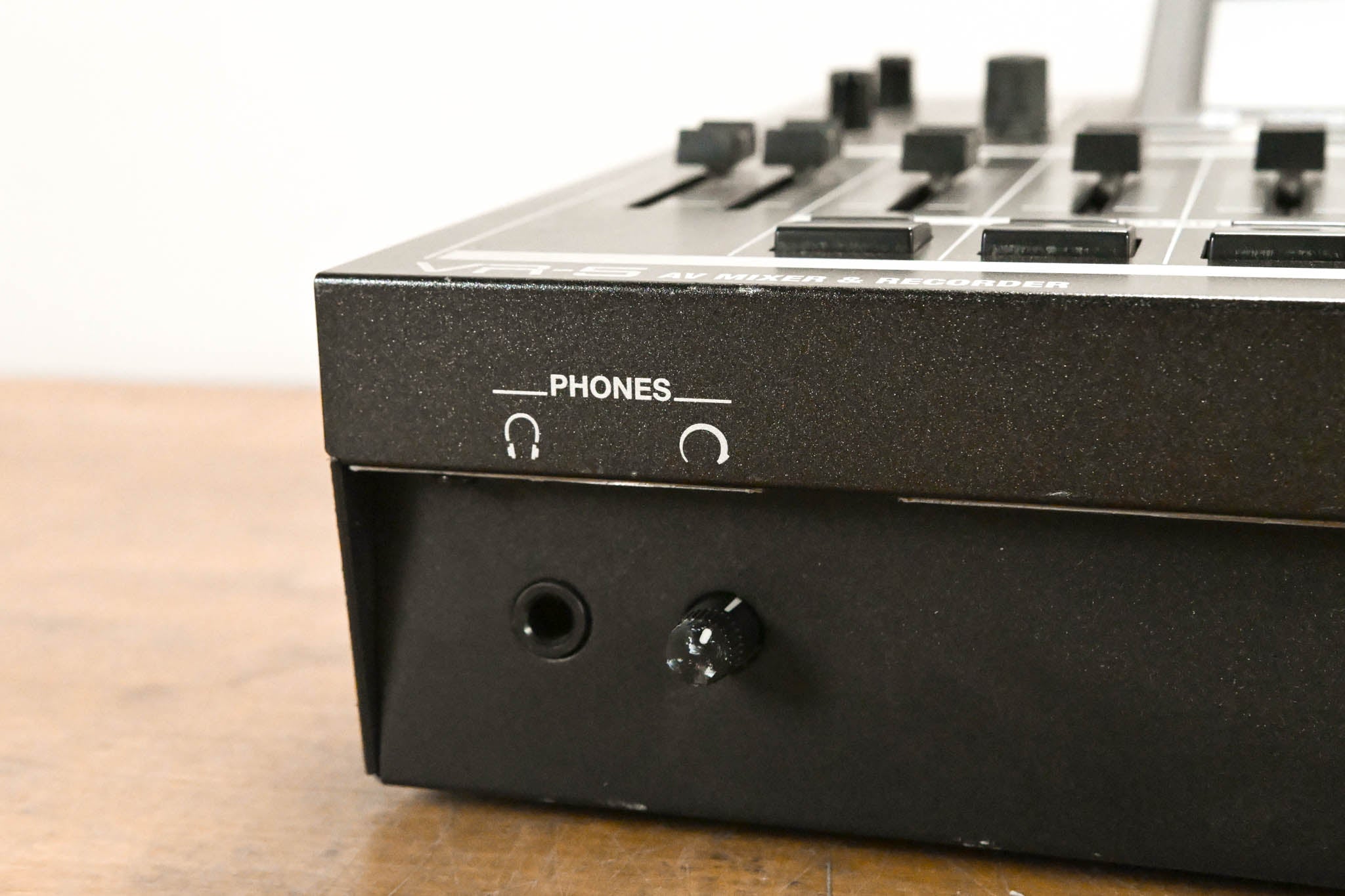 Roland VR-5 AV Mixer & Recorder (NO POWER SUPPLY)