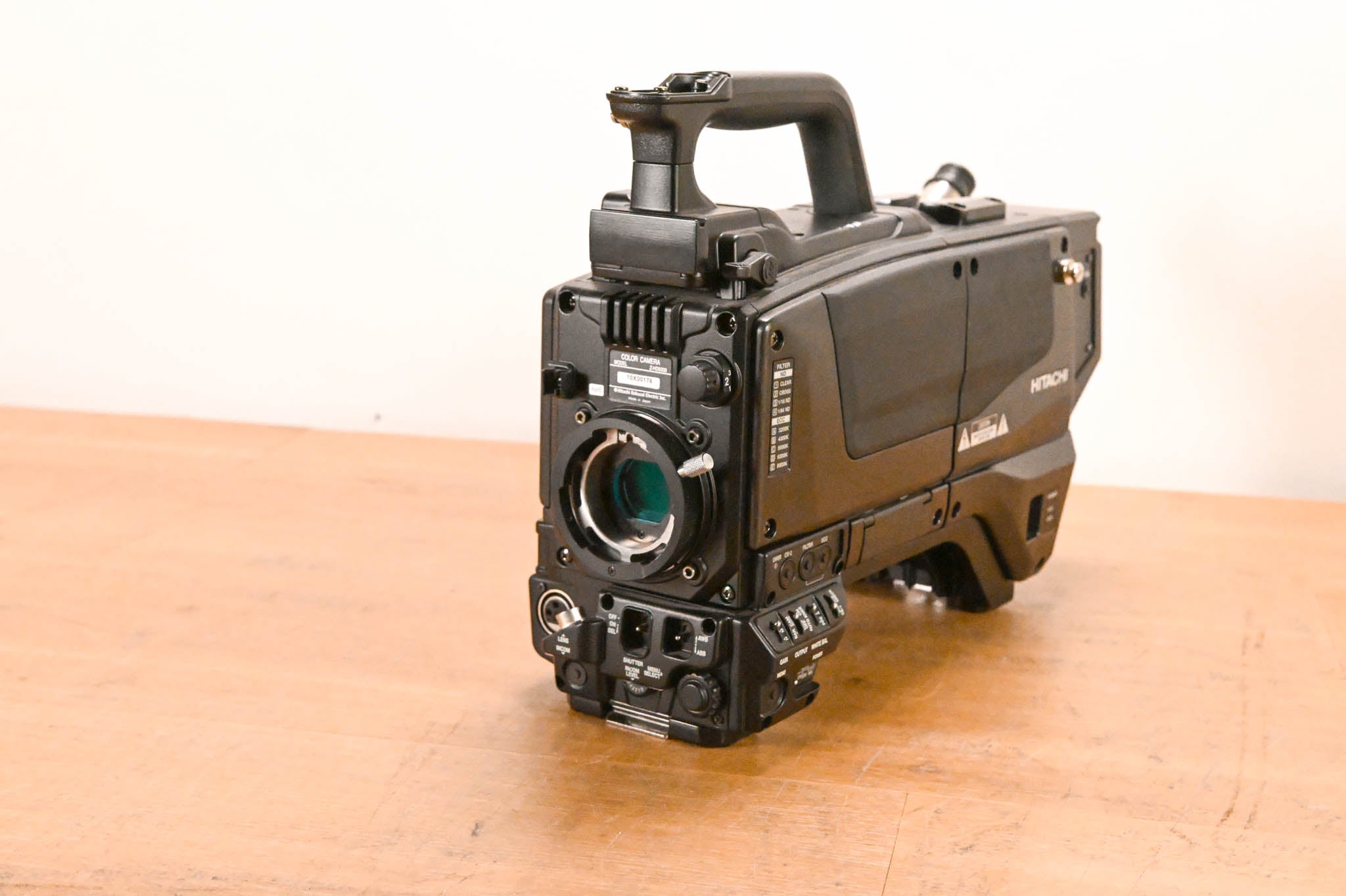 Hitachi Z-HD5000 HDTV Camera with CA-HF1000 Camera Adaptor