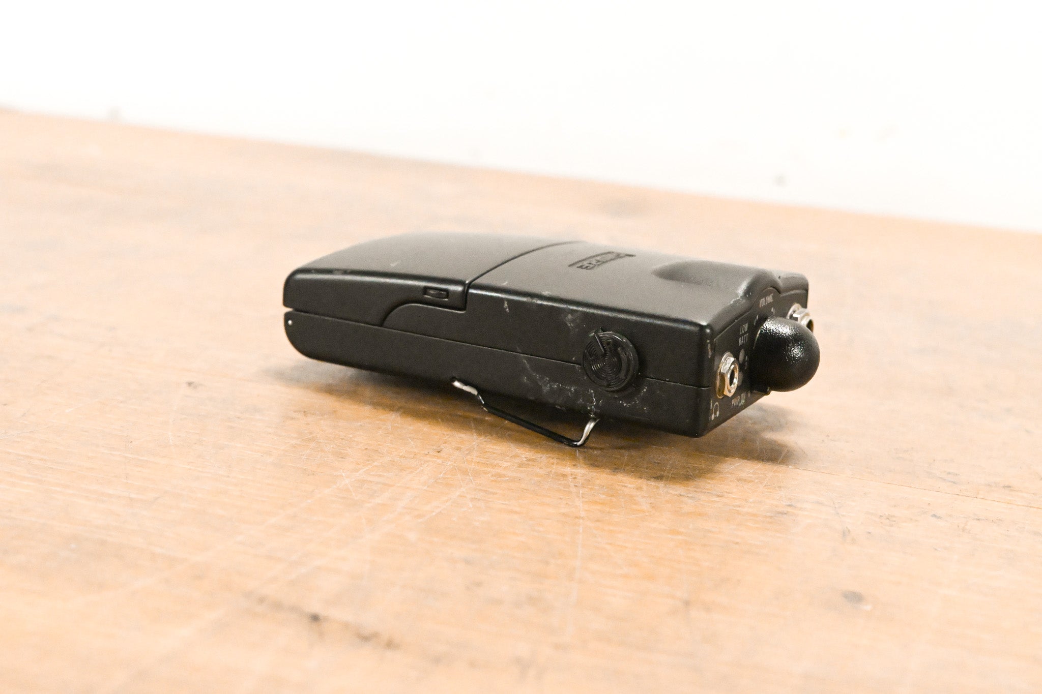Shure P6HW Wired Bodypack Receiver