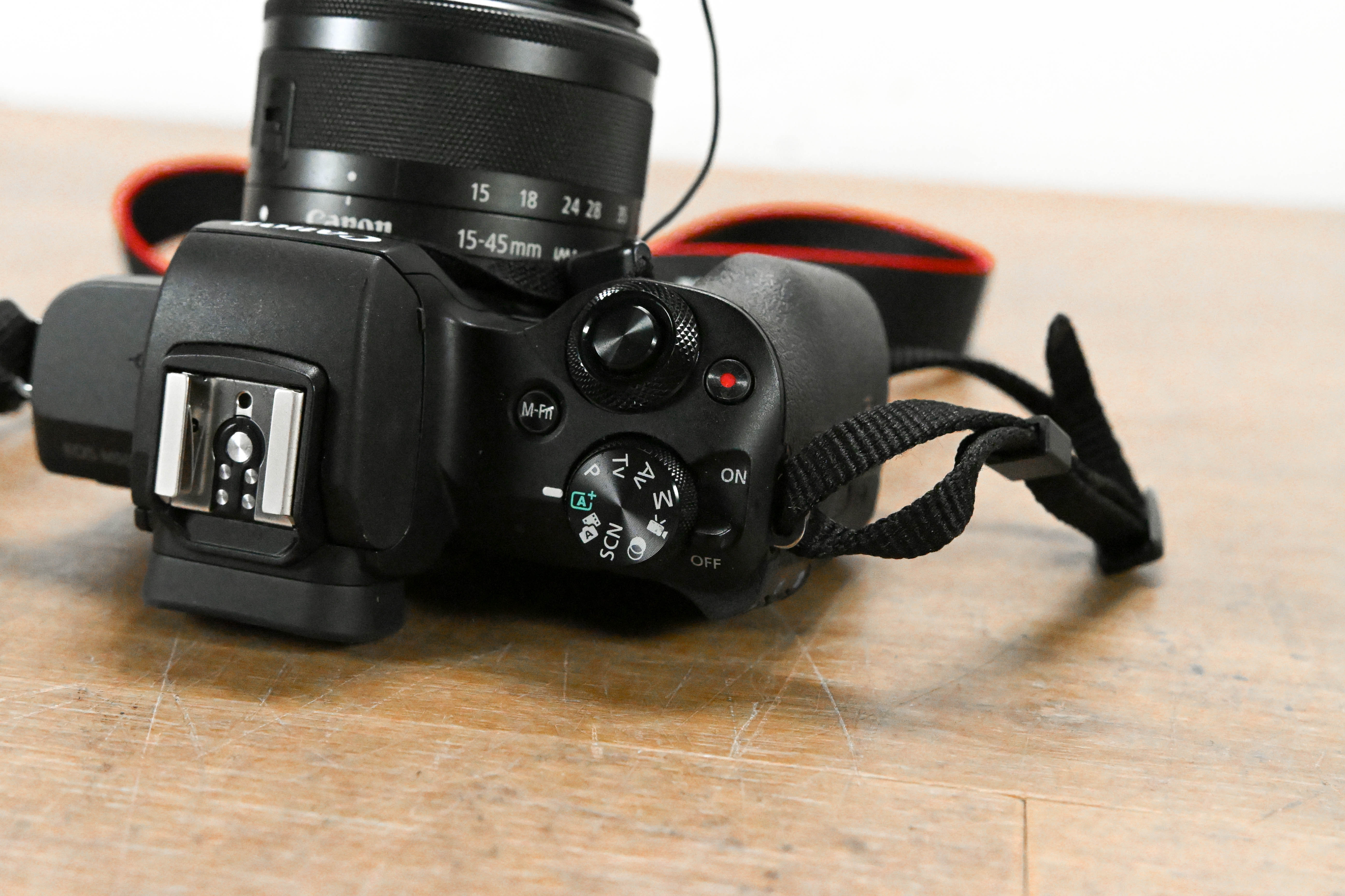Canon EOS M50 Mirrorless Camera with EF-M 15-45mm f/3.5-6.3 IS STM Lens