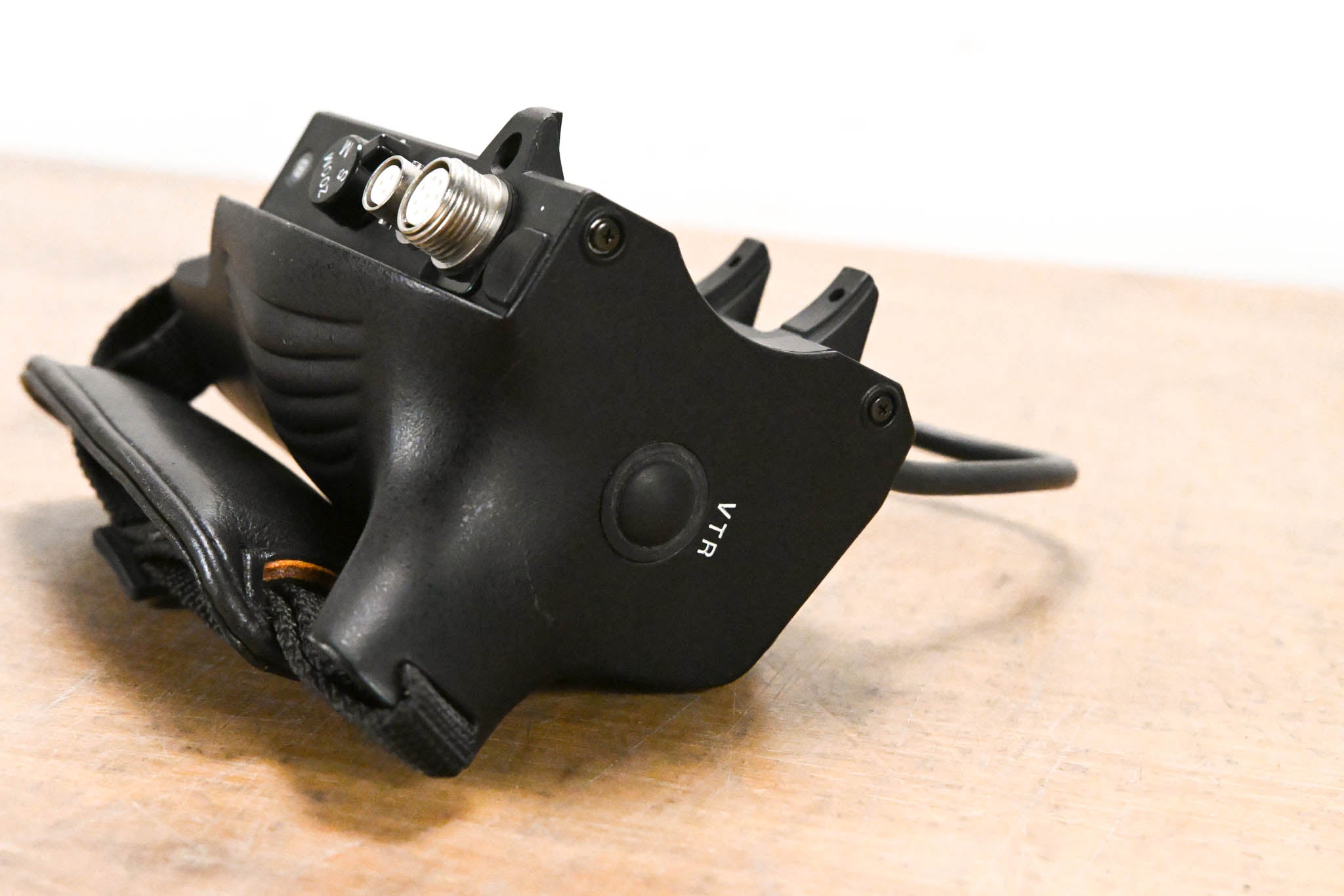 JVC HZ-516 Zoom Lens Servo Grip Drive Unit (A16x9.5BRM-9)