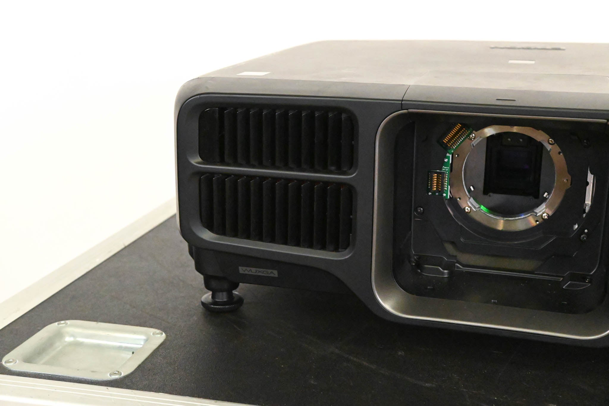 Epson L1505UH WUXGA 3LCD Laser Projector With Road Case