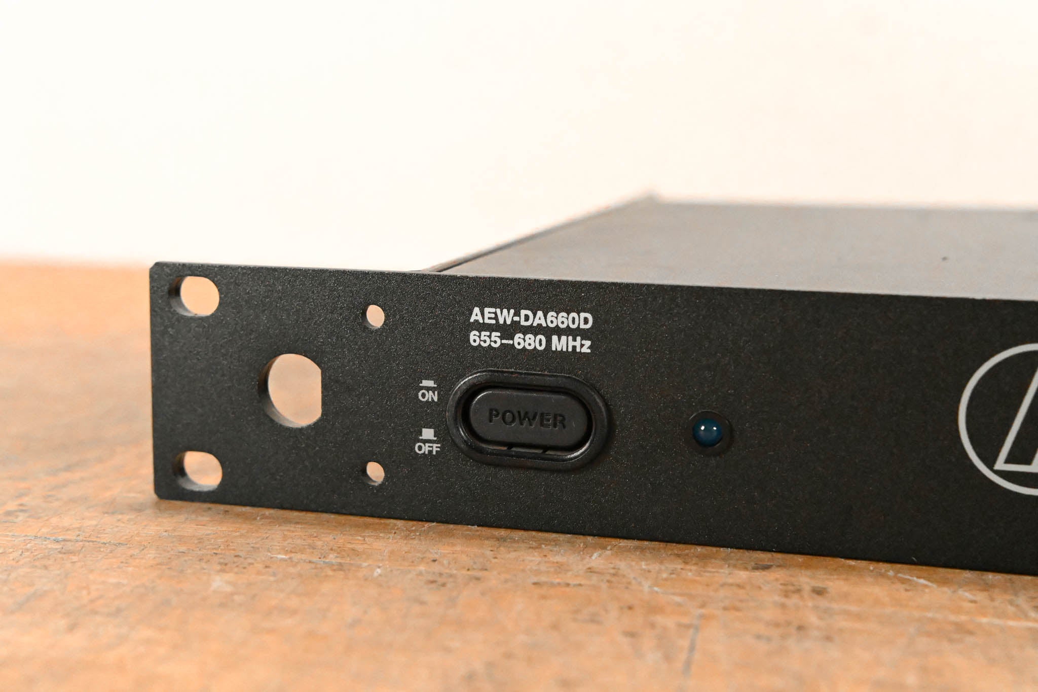 Audio-Technica AEW-DA660D UHF Antenna Distribution System