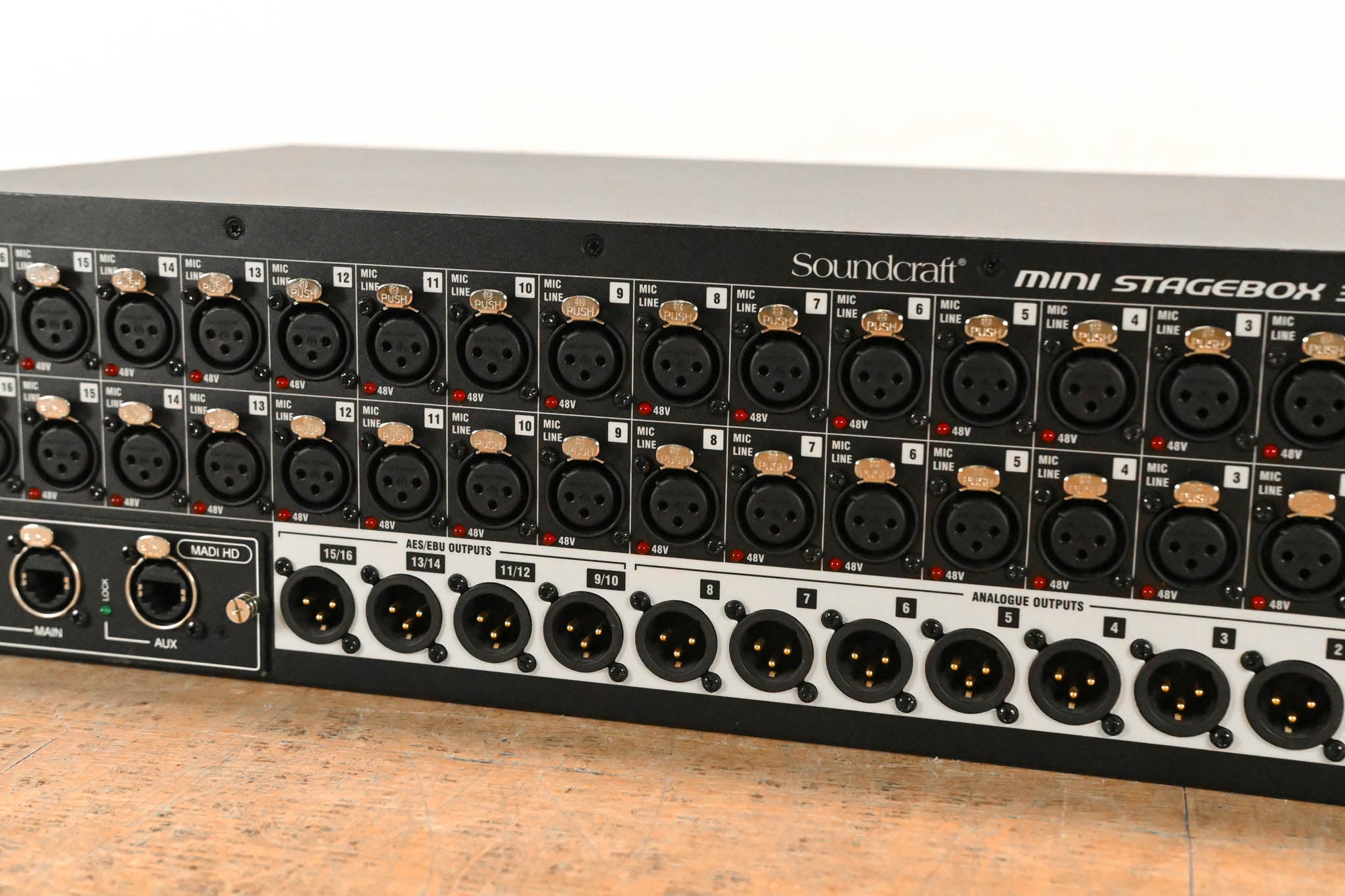 Soundcraft Mini Stagebox 32 Cat 5 32-Ch. Digital Stagebox with MADI Card