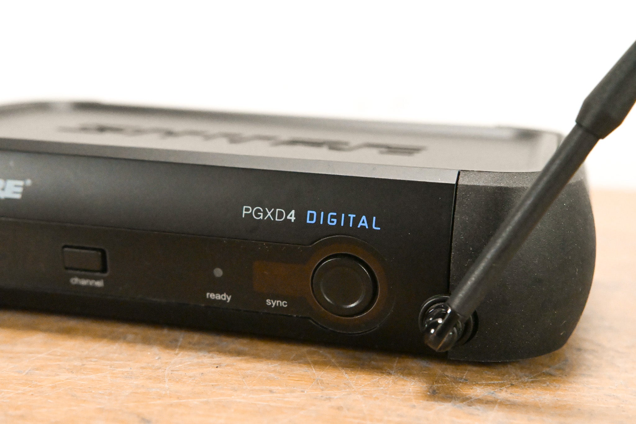 Shure PGXD24/PG58-X8 Digital Wireless Handheld System - X8 Band (NO PSU)