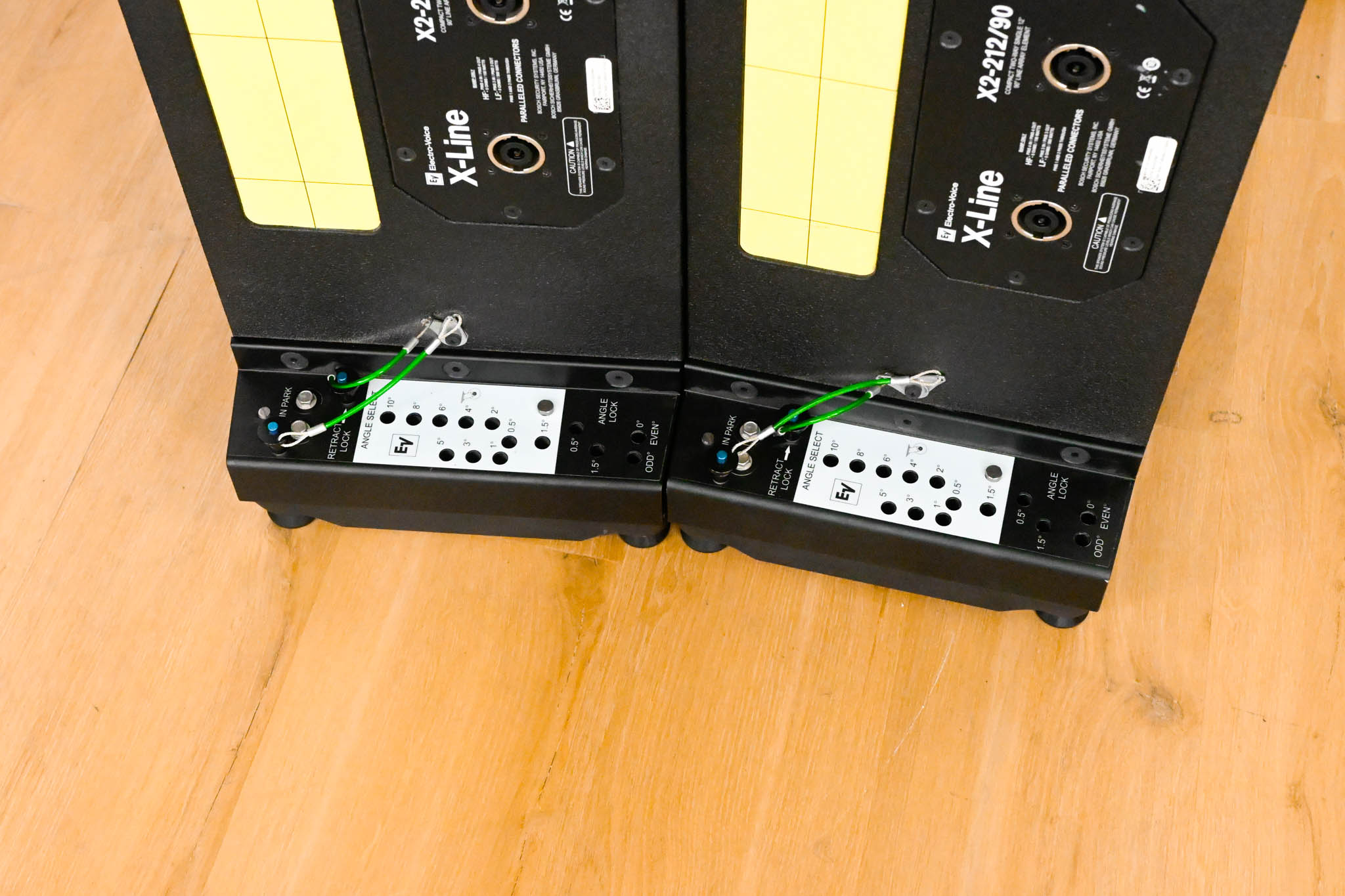 Electro-Voice (EV) X2-212/90 12" Vertical Line Array Loudspeaker (PAIR)