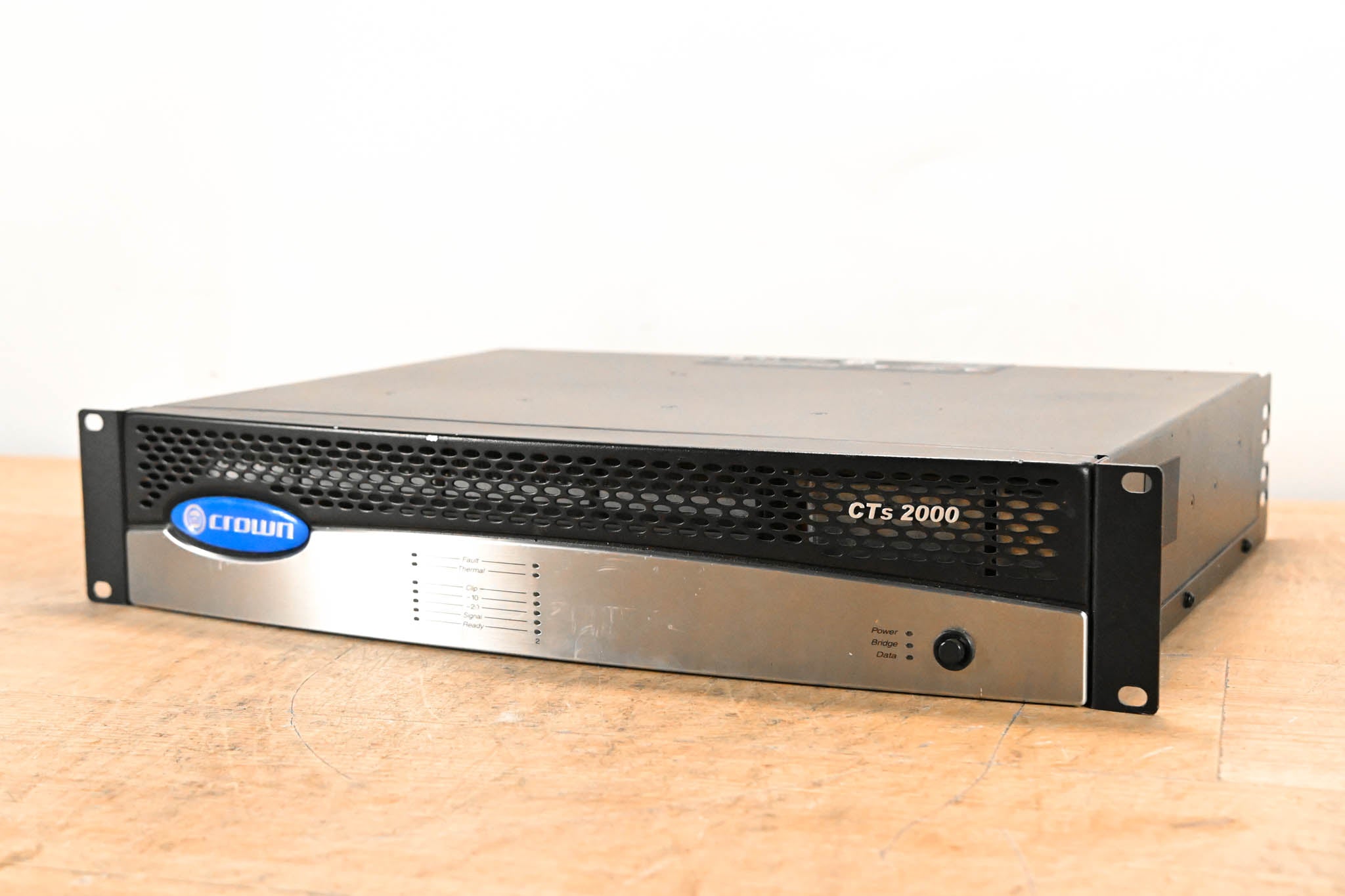 Crown CTs 2000 2-Channel 1000W Power Amplifier