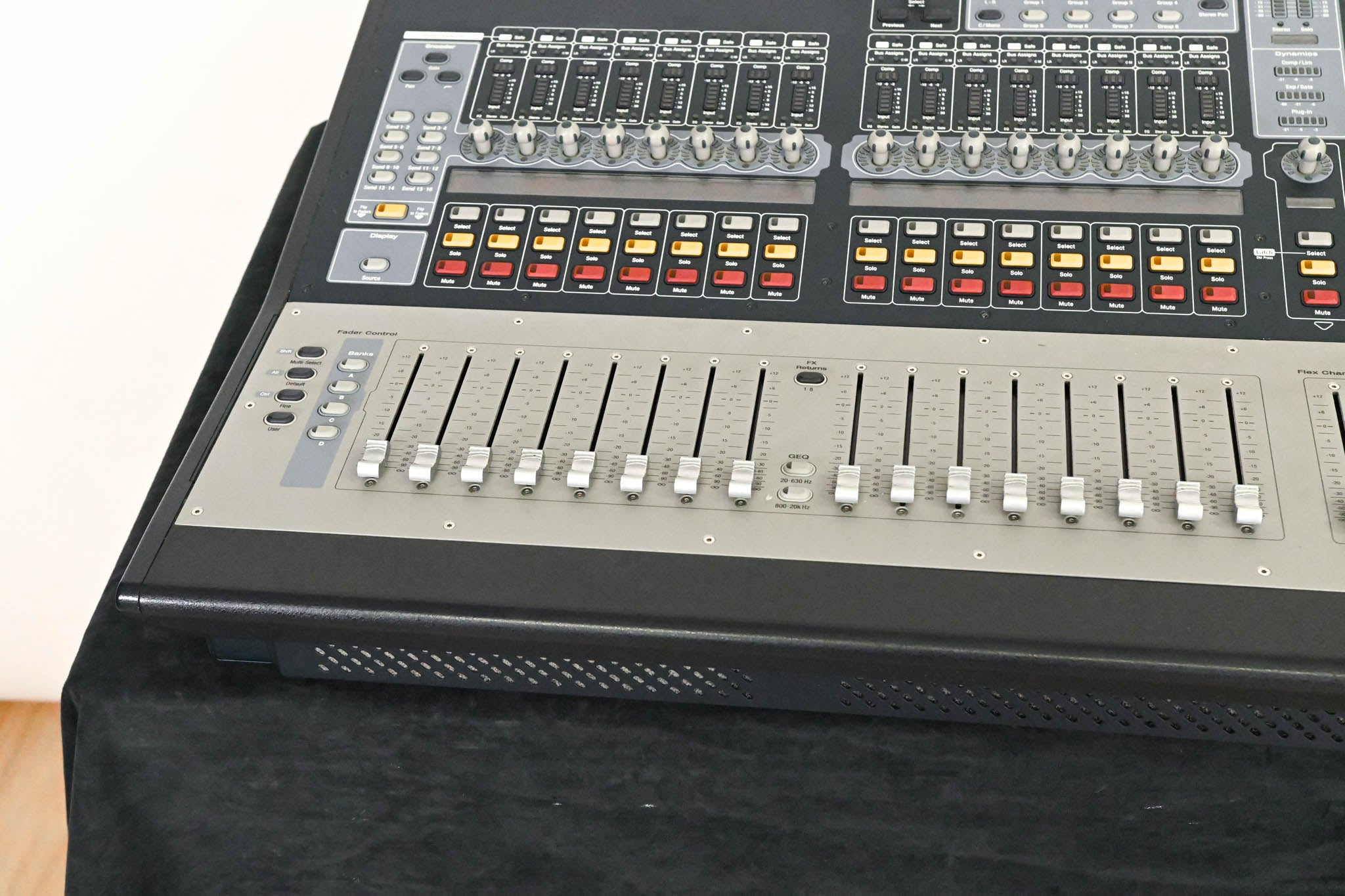 AVID VENUE SC48 Digital Audio Mixing Console
