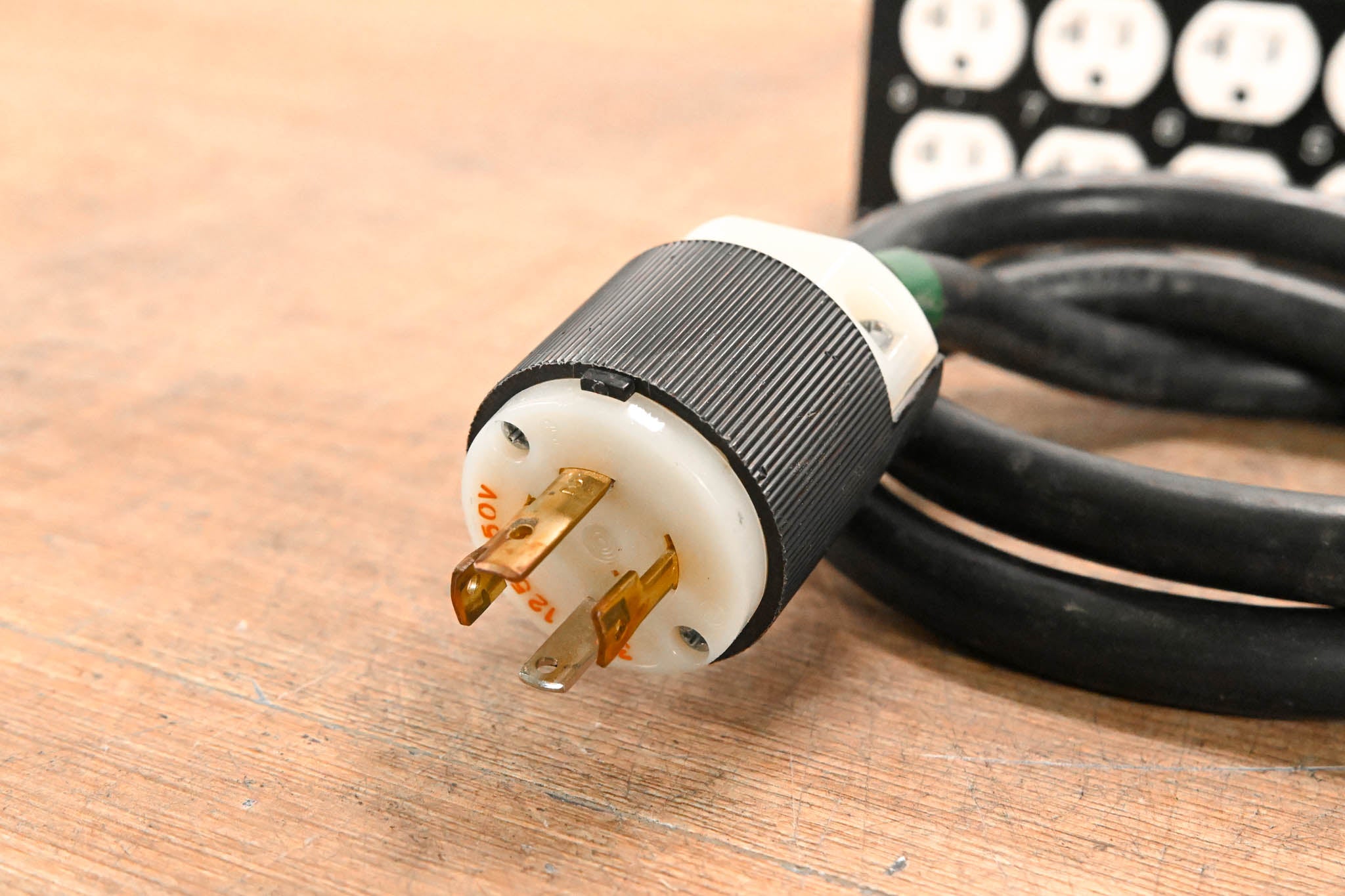 NSI DDS 8800 8-Channel Digital Dimming System