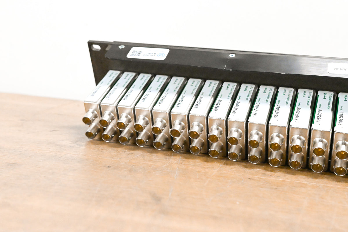 Canare 26DV-2U Digital Video Patchbay w/ DVJA-S 75Ω Modules