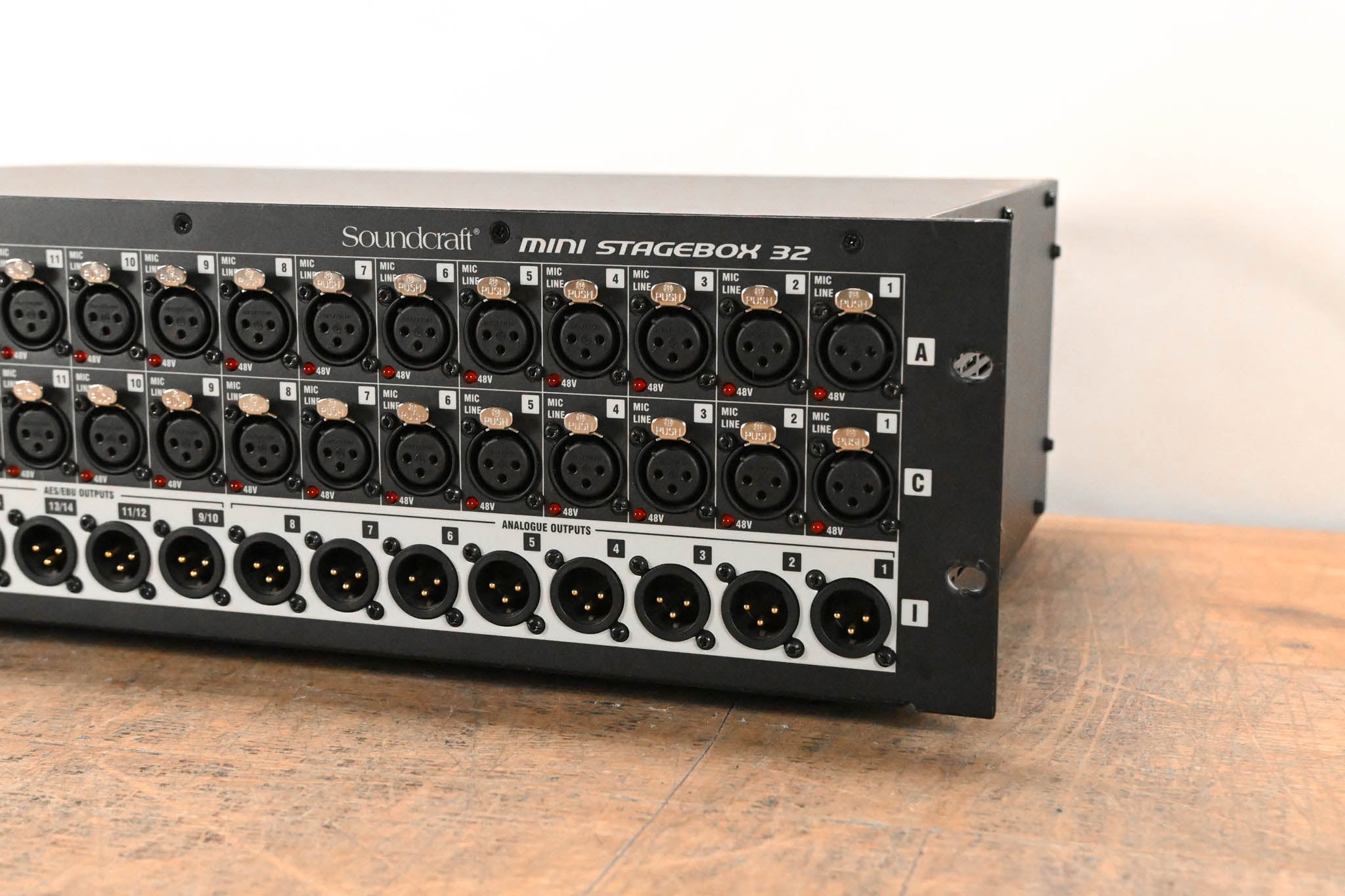 Soundcraft Mini Stagebox 32R Cat5 32-Channel Digital Stage Box