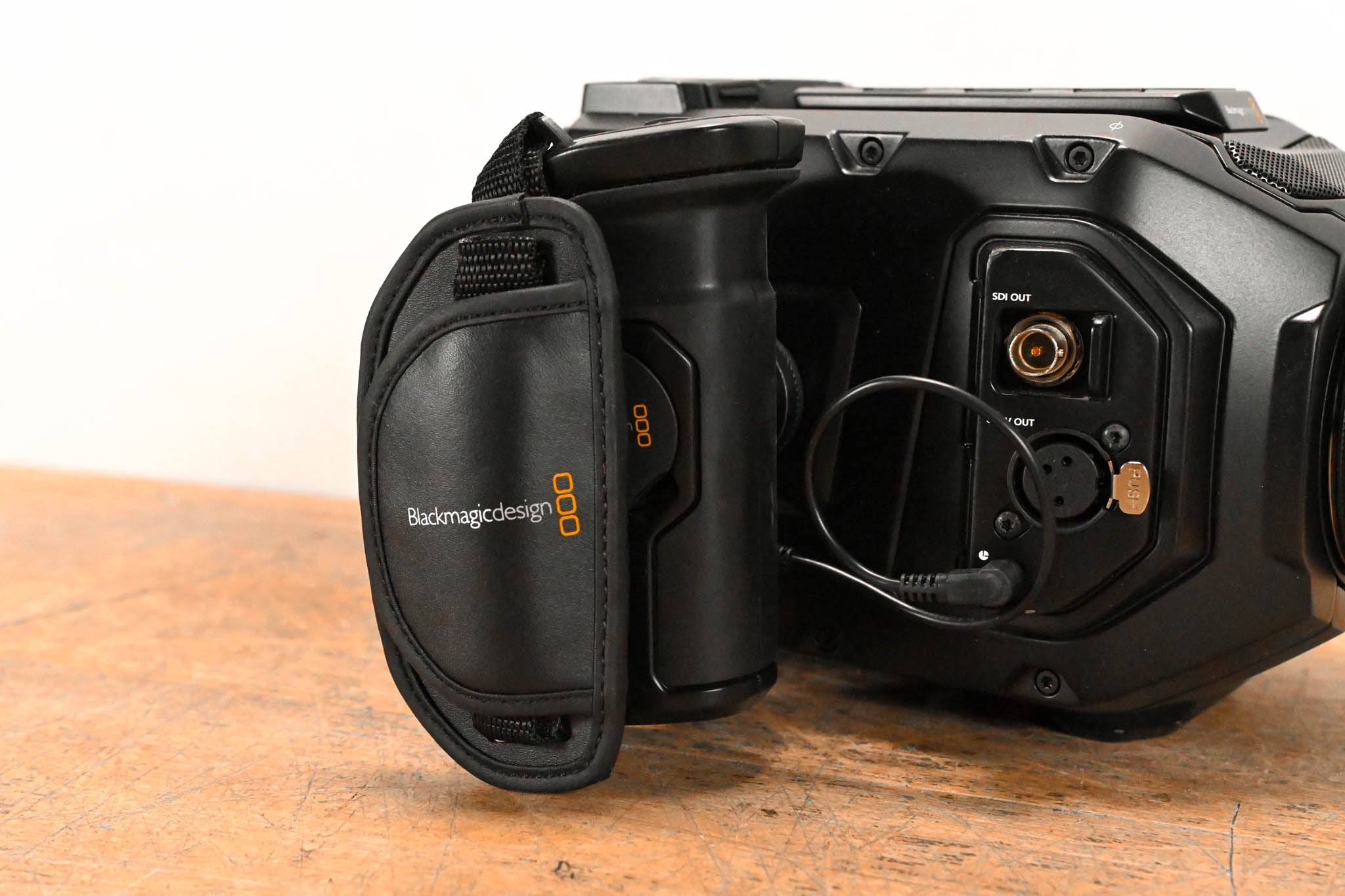 Blackmagic Design Ursa Mini 4K Digital Cinema Camera (PL Mount)