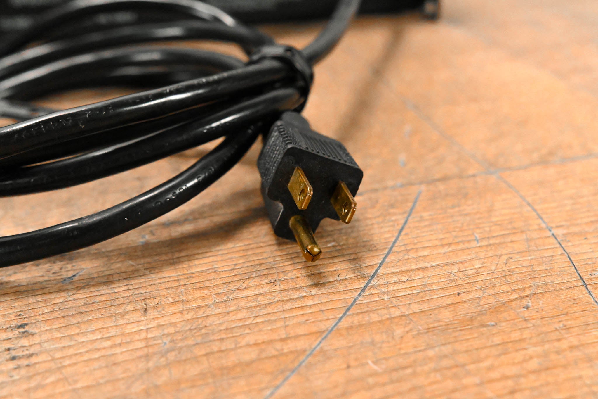 QSC MX 700 2-Channel Power Amplifier