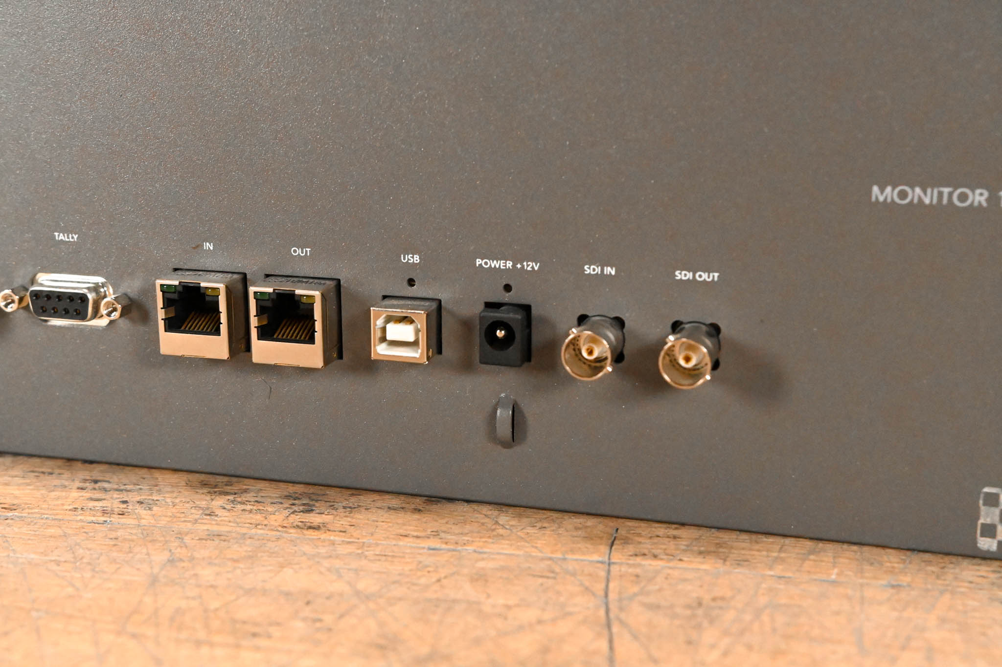 Blackmagic Design Smartview Duo Dual 8" LCD Monitors (NO POWER SUPPLY)