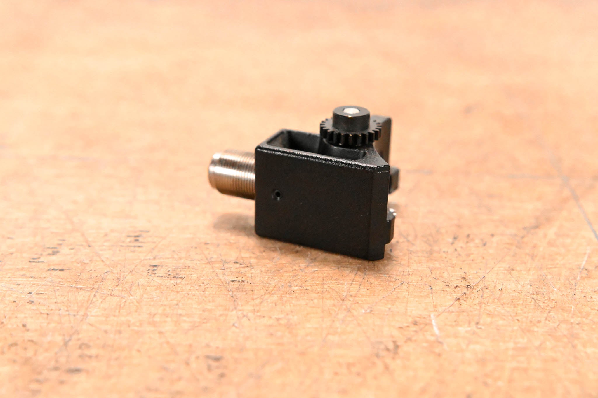 Fujinon FMM-6B Manual Focus Module for Fujinon ENG/EFP Lenses