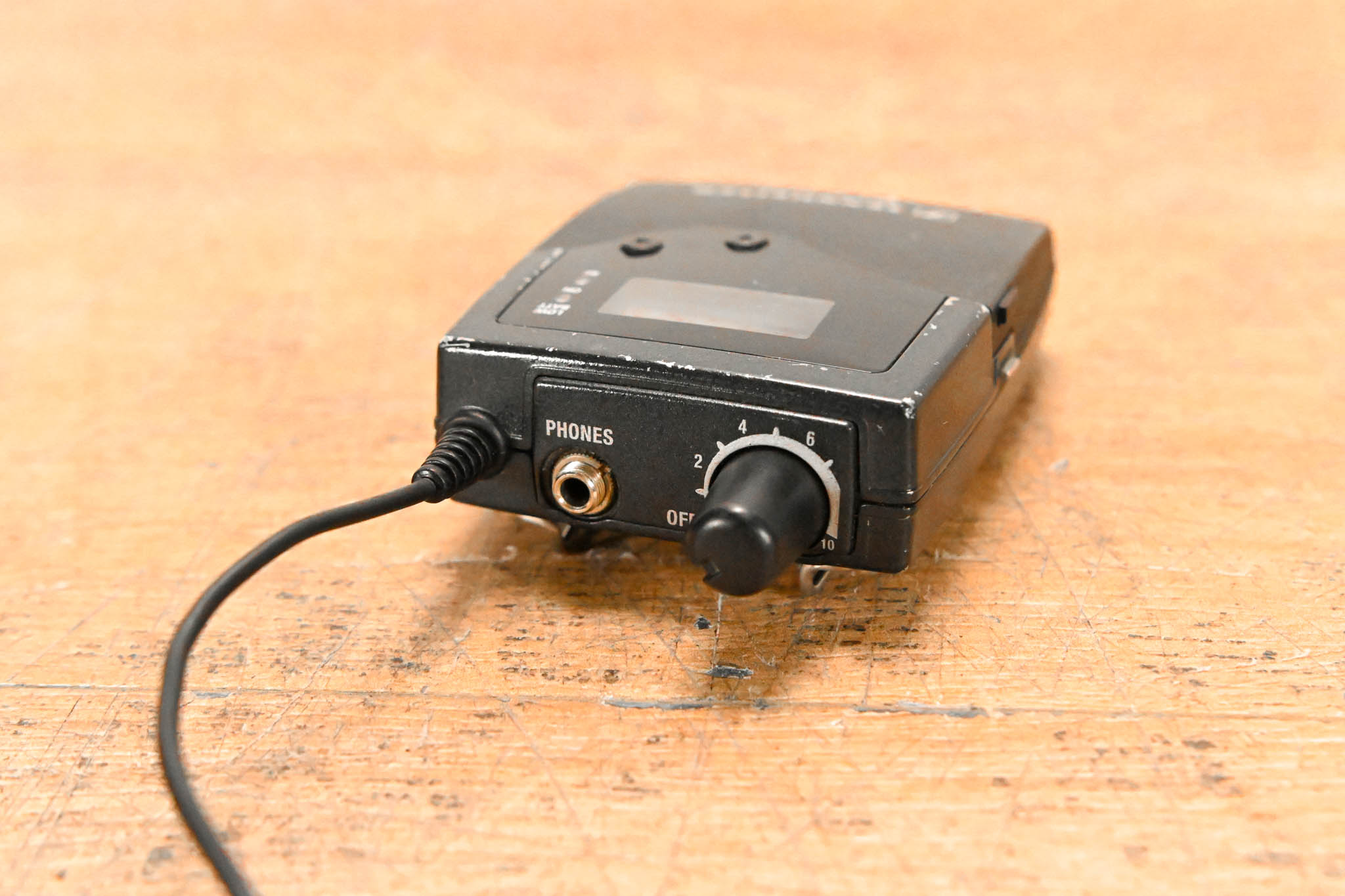 Sennheiser EK 300 IEM G3 Wireless Bodypack Receiver G Range: 566-608 MHz