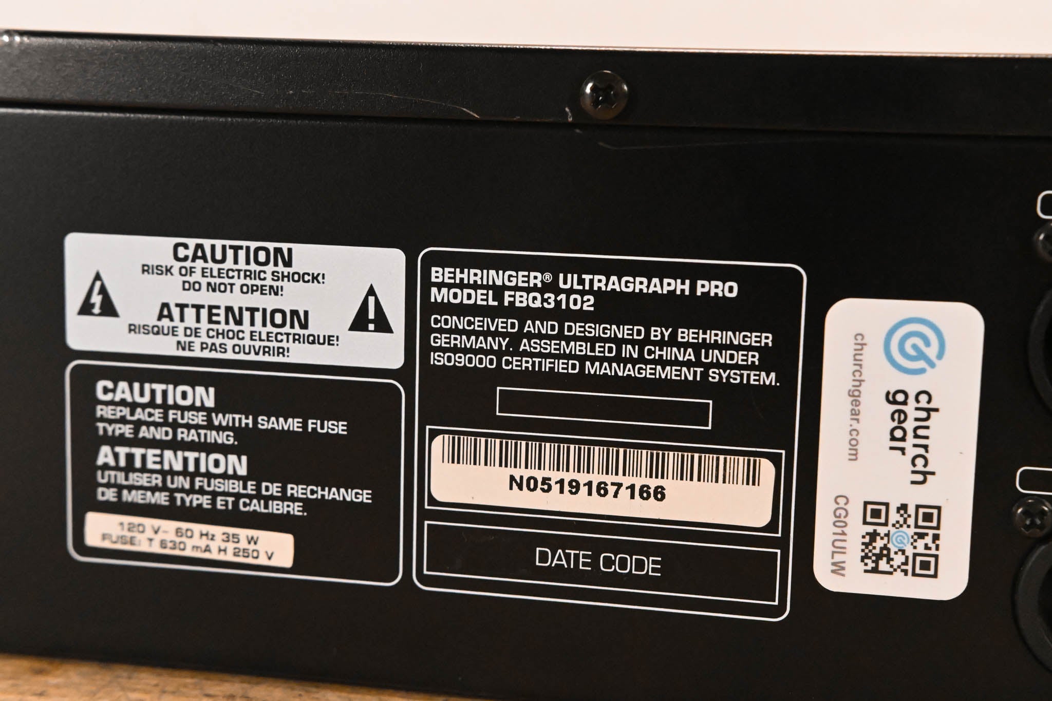 Behringer ULTRAGRAPH PRO FBQ3102 Dual 31-Band Graphic Equalizer