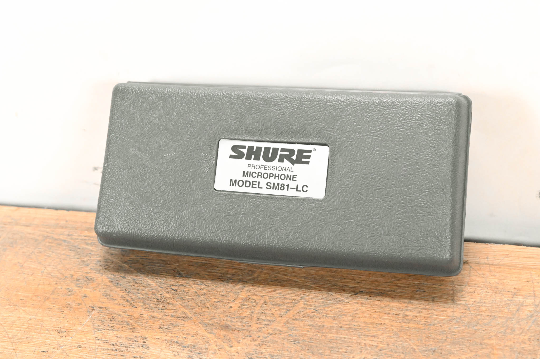 Shure SM81-LC Cardioid Condenser Microphone