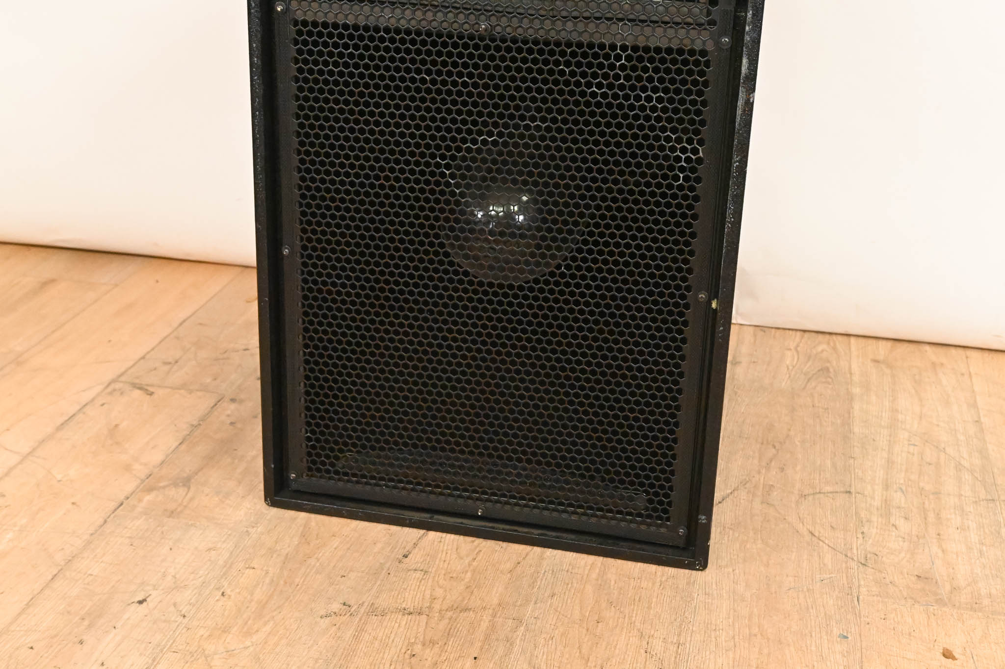 Meyer Sound MSL-4 Self-Powered Reinforcement Loudspeaker