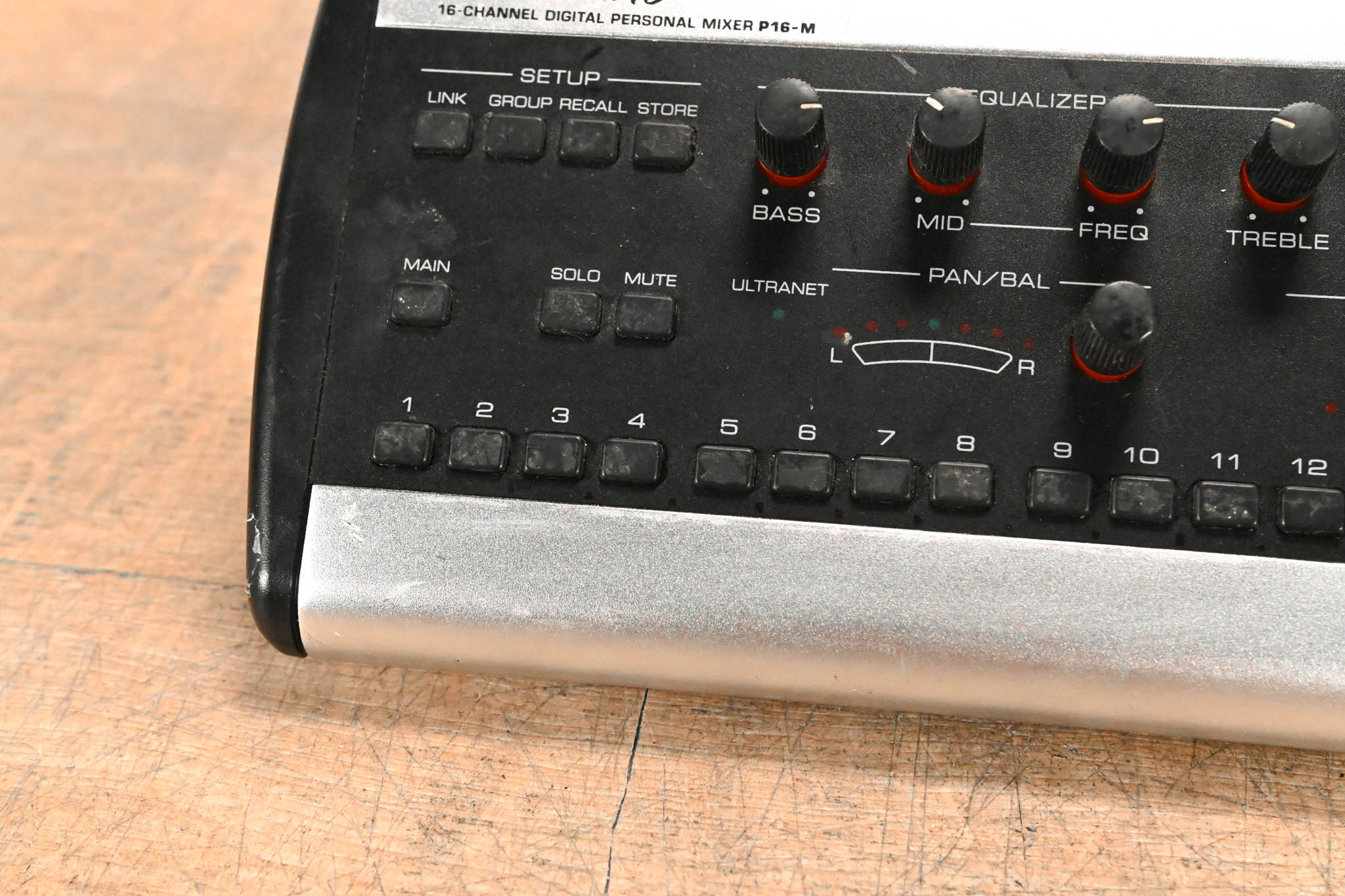 Behringer Powerplay P16-M 16-Channel Digital Personal Mixer