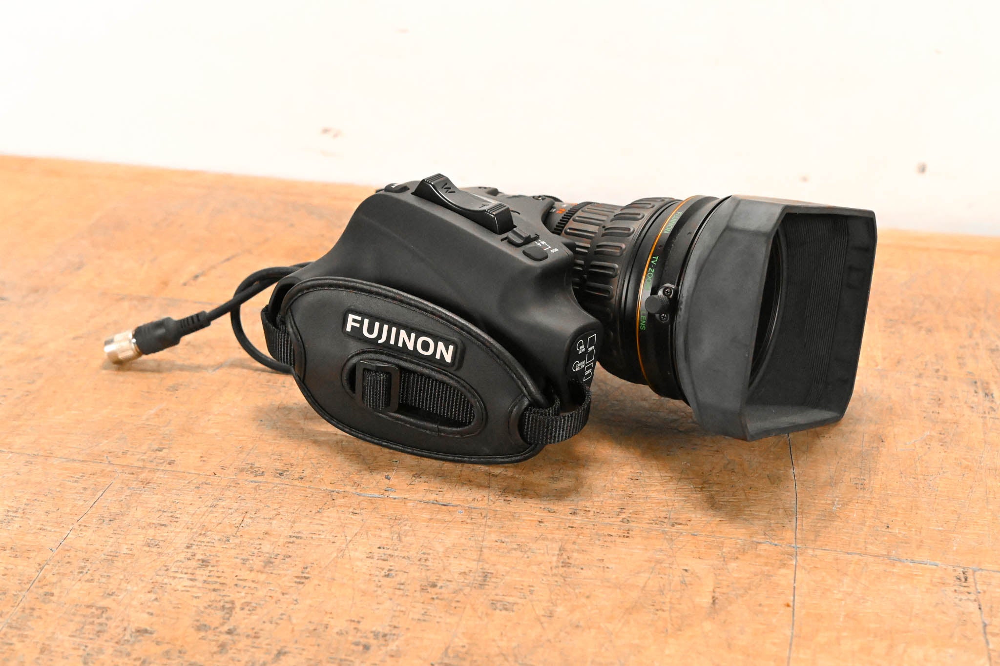 Fujinon ZA17x7.6BERM-M6 17x 2/3" HDTV Lens - 1:1.8/7.6-130mm
