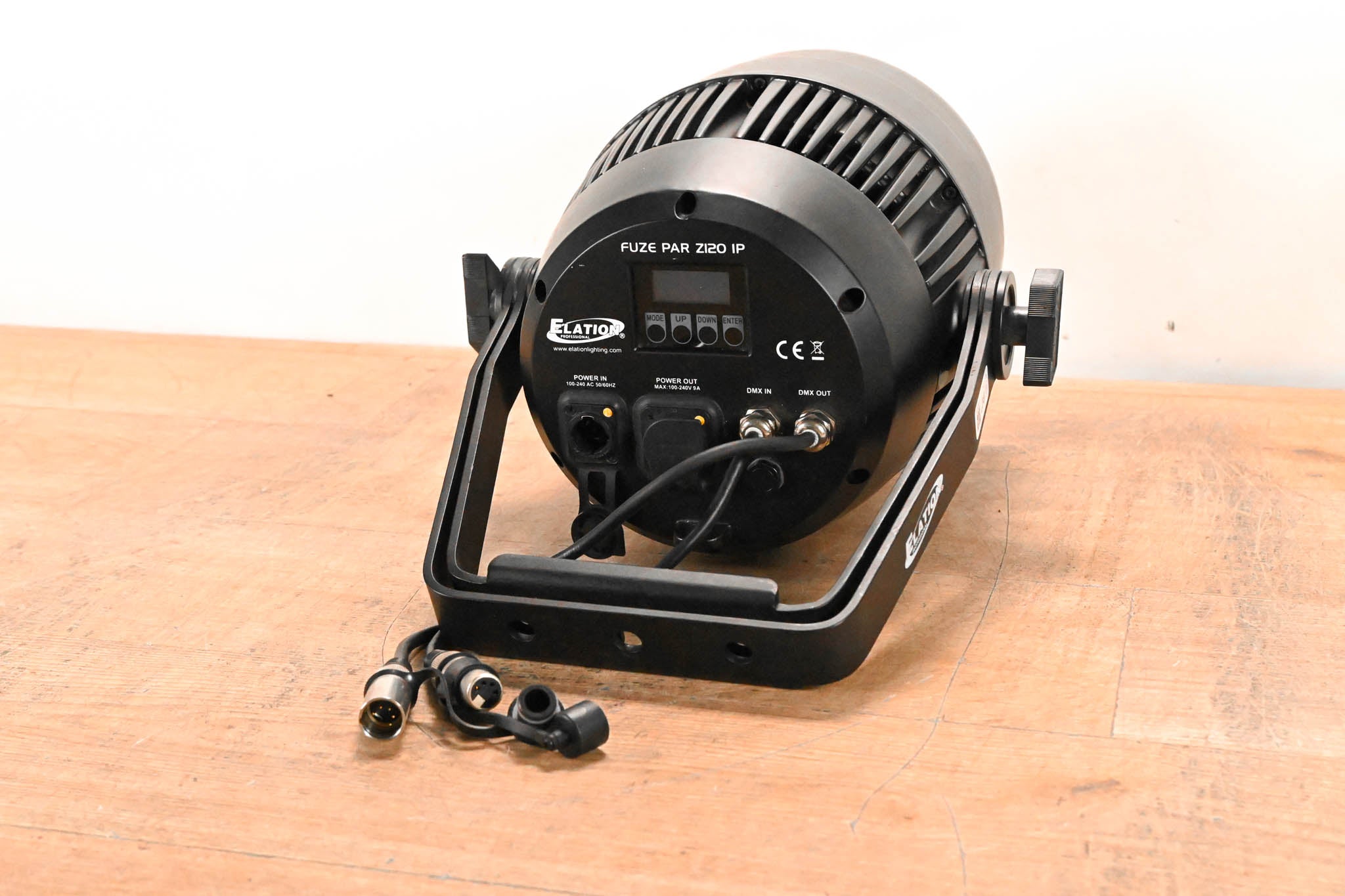 Elation Fuze Par Z120 IP 120W RGBW LED Par with Zoom (NO POWER SUPPLY)