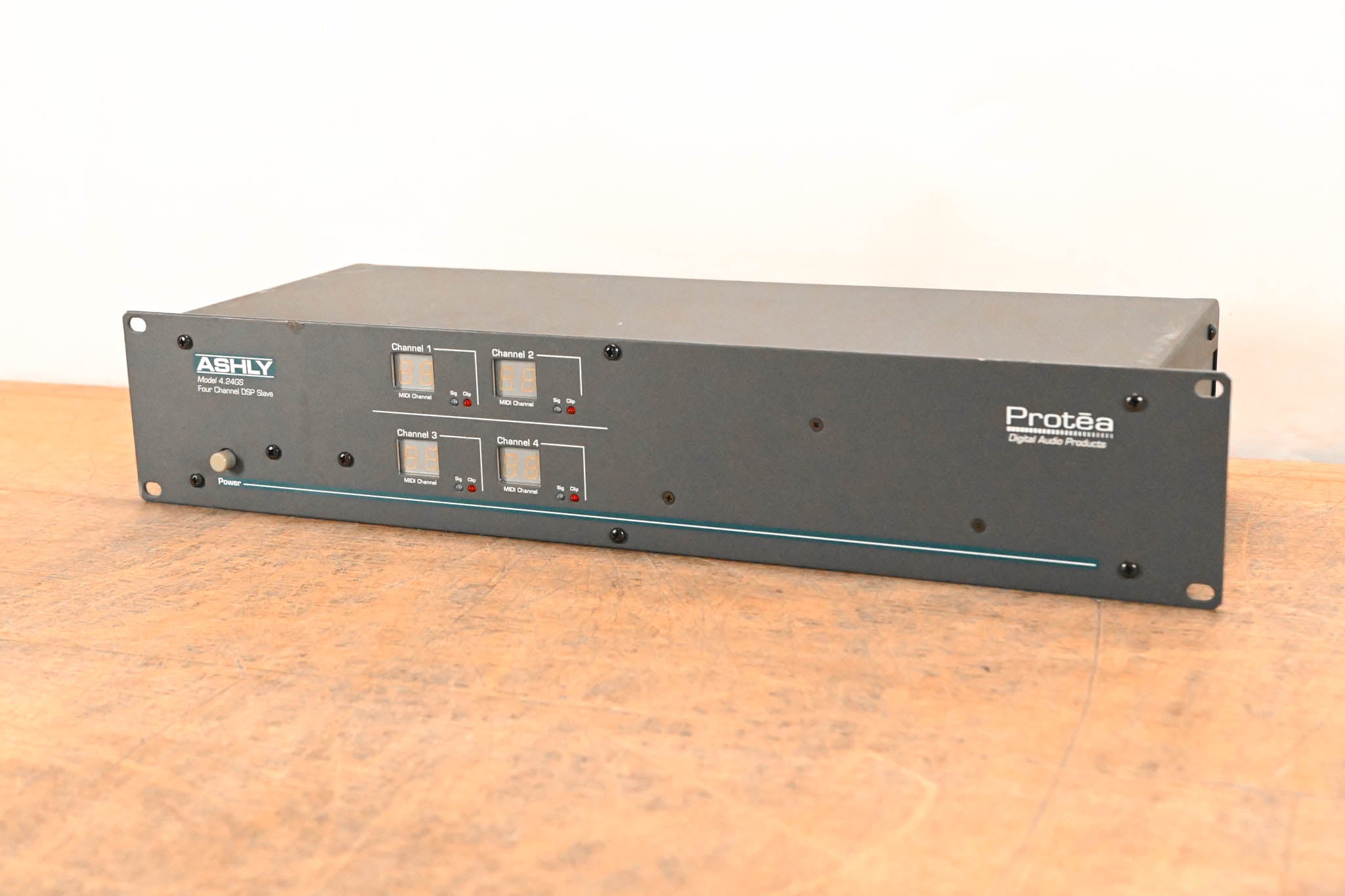 Ashly Protea 4.24GS 4-Channel Digital Graphic Equalizer Slave