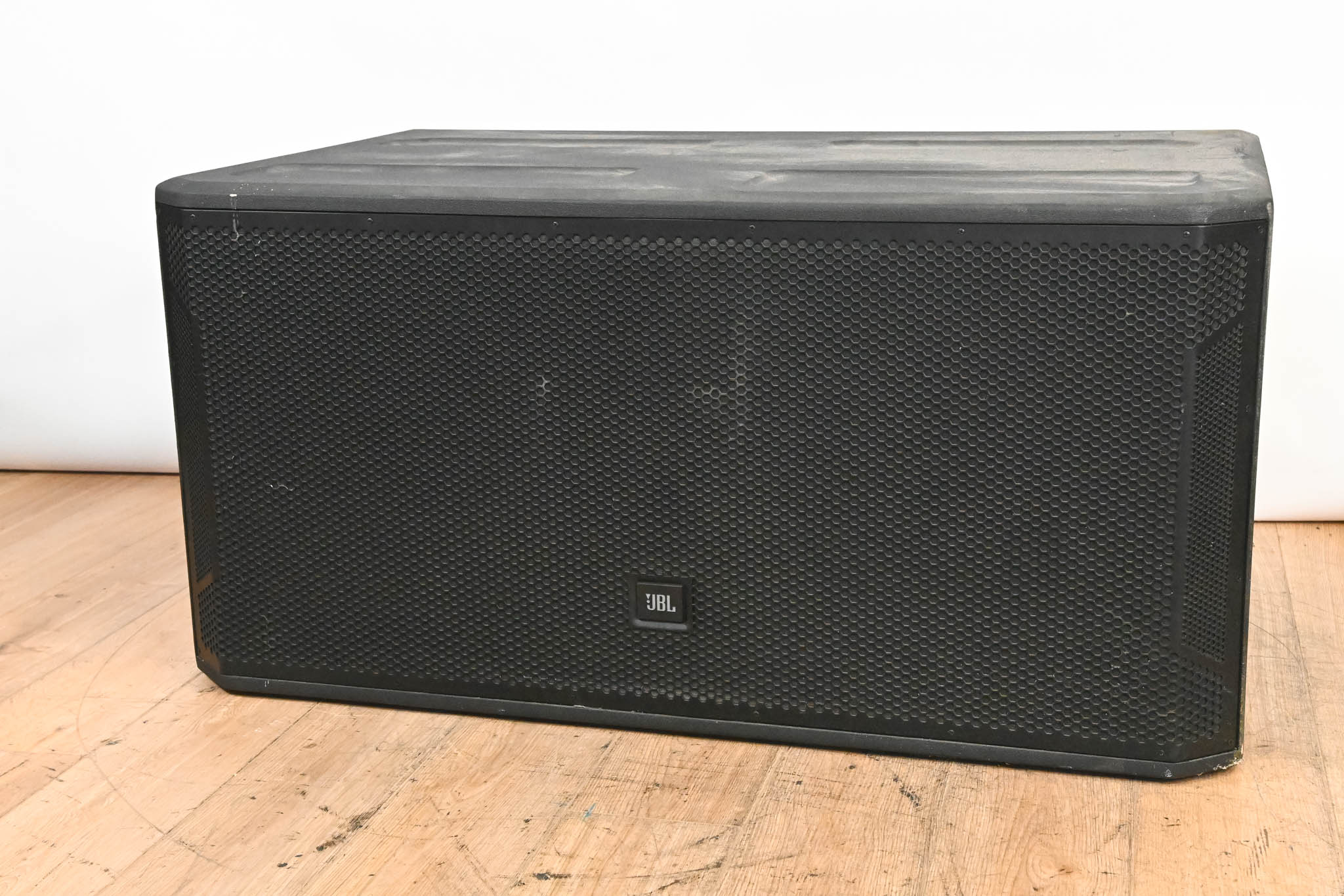 JBL STX828S Dual 18" Bass Reflex Subwoofer