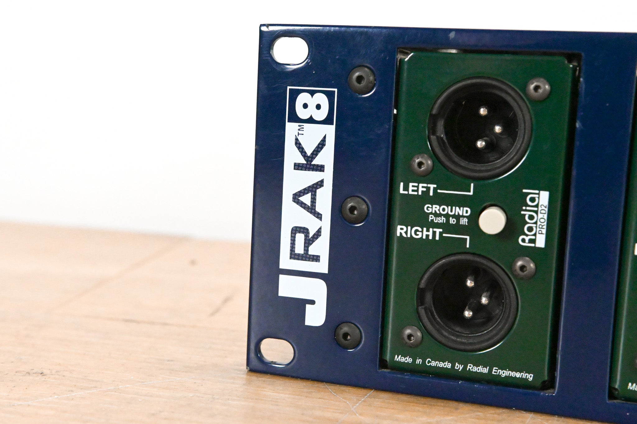 Radial Engineering J-Rak 8 8-Space Rack Adaptor with 8 Radial ProD2s
