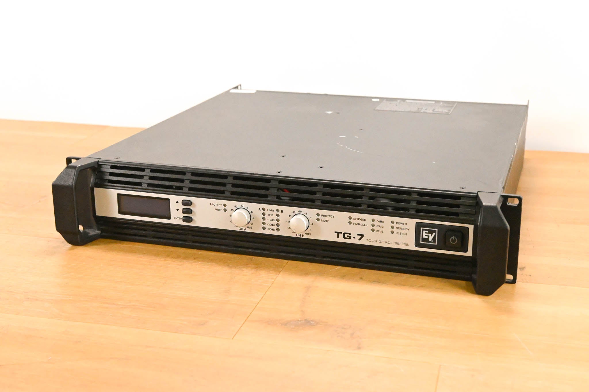 Electro-Voice (EV) TG-7 Tour-Grade Stereo Power Amplifier