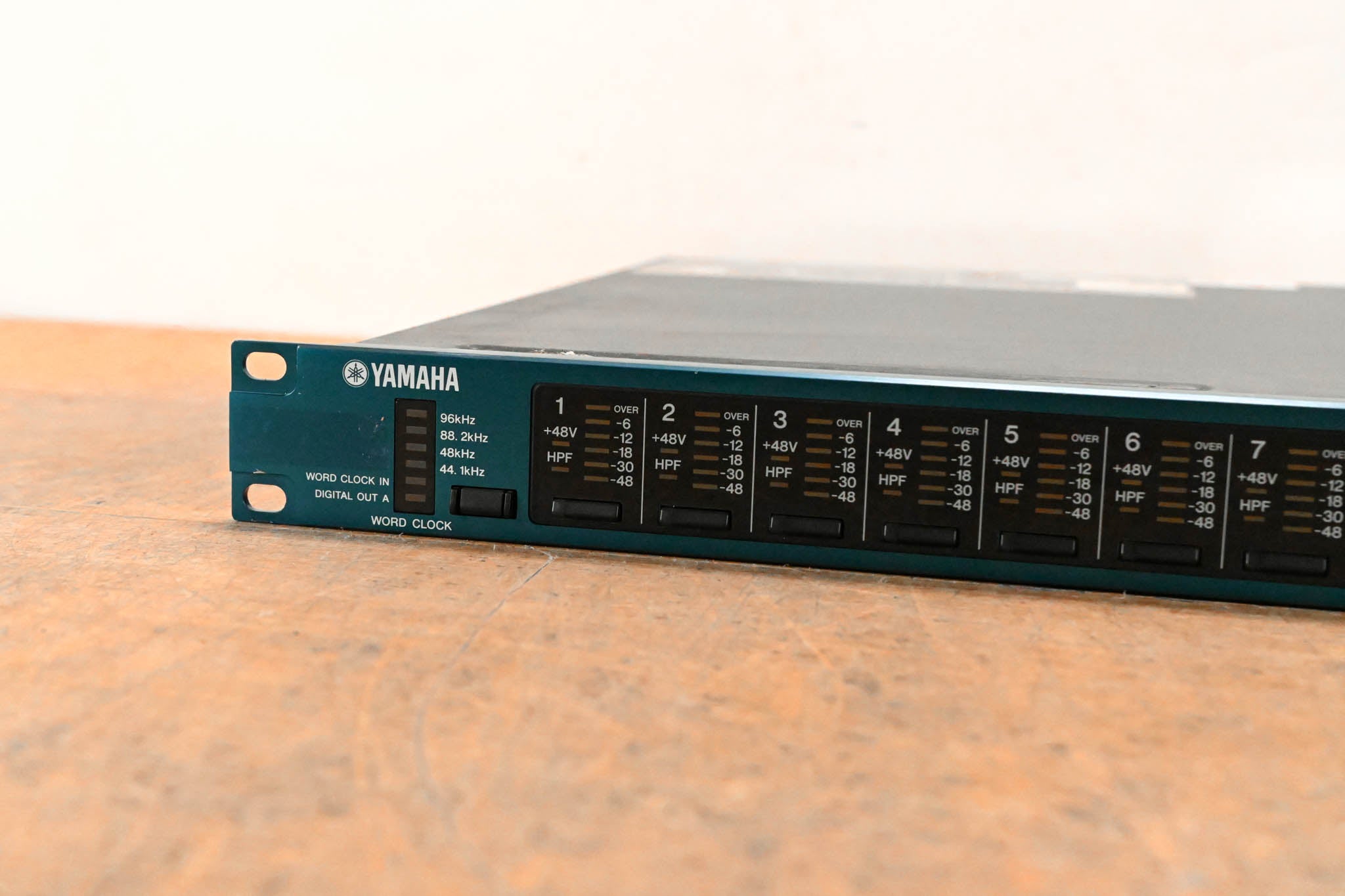 Yamaha AD8HR AD Converter with Remote Preamp