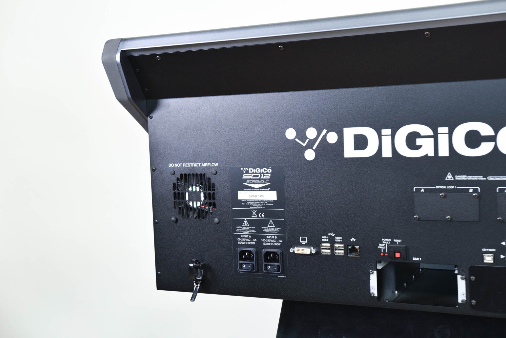 DiGiCo SD12 Digital Mixing Console