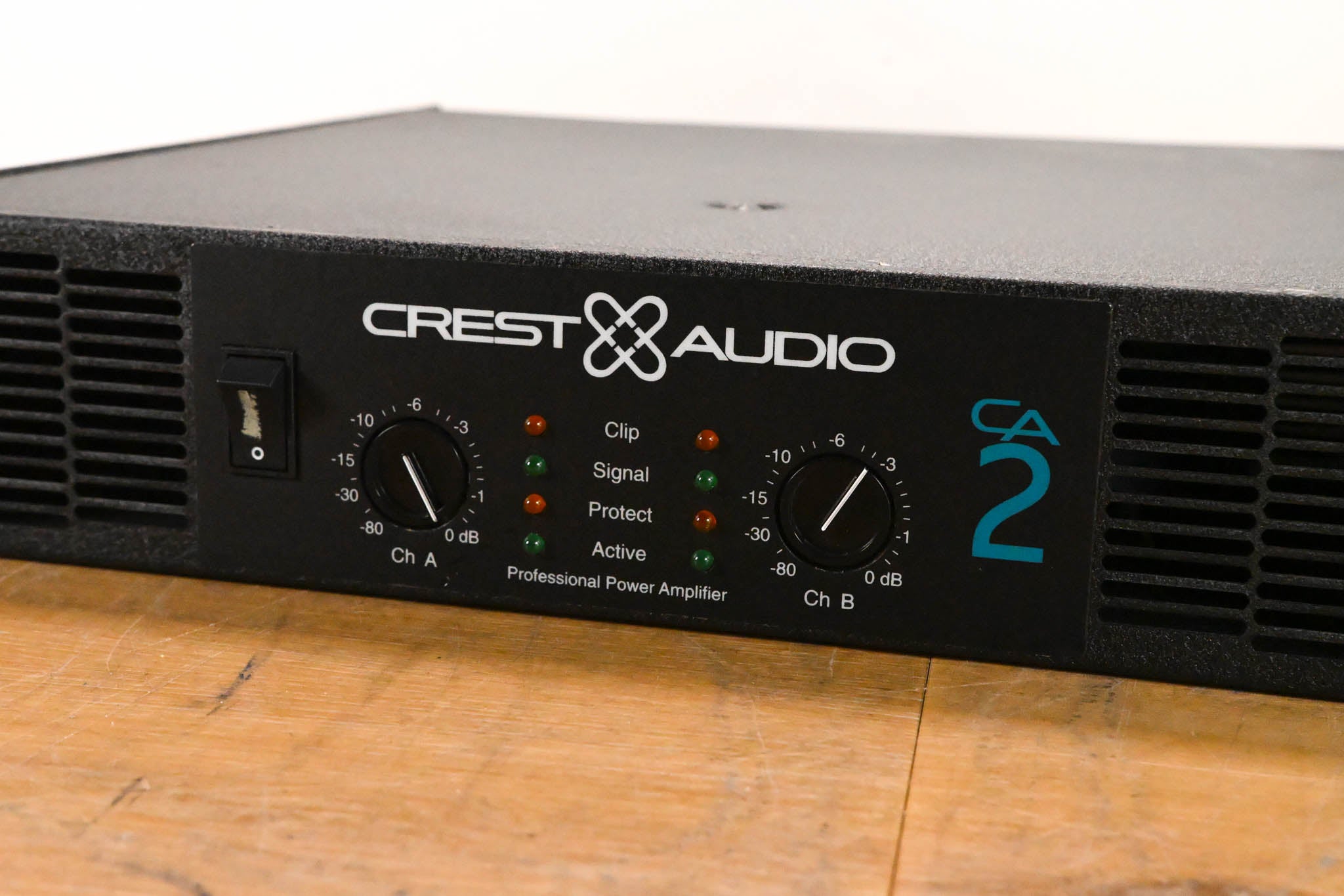 Crest Audio CA2 2-Channel Power Amplifier