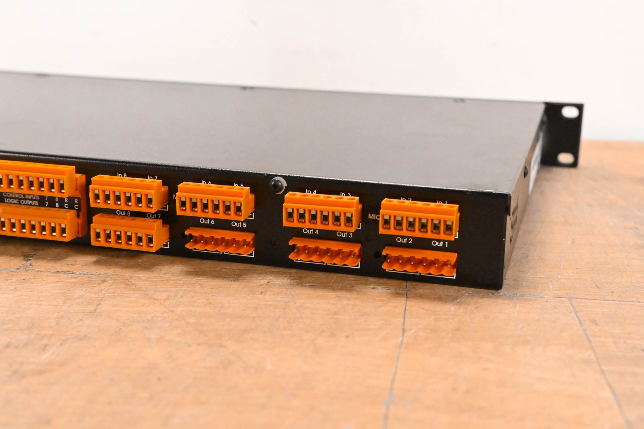 BSS Soundweb 9088iis Networked Signal Processor