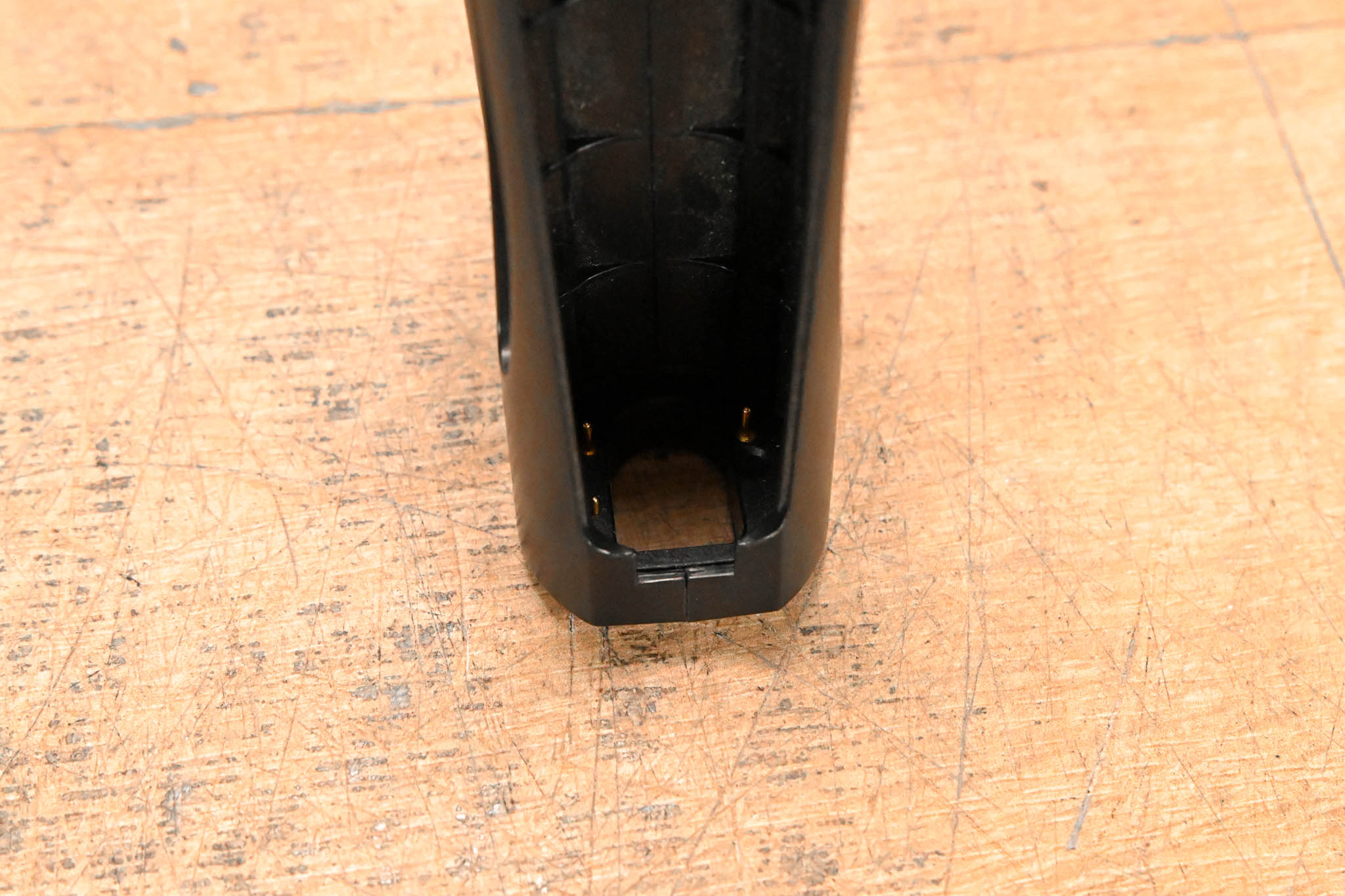 Sennheiser LA 2 Charging Adapter