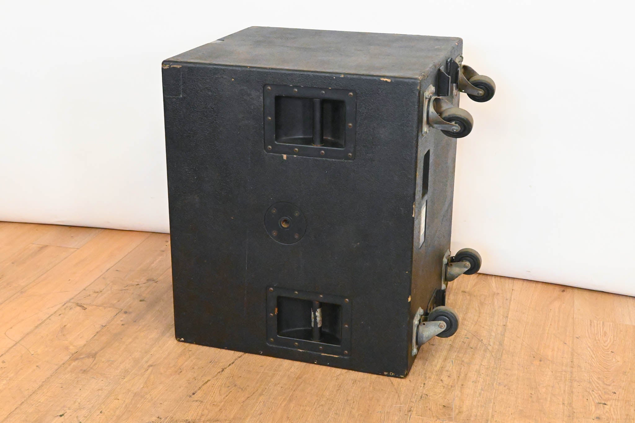 d&b audiotechnik C7-SUB Passive Subwoofer