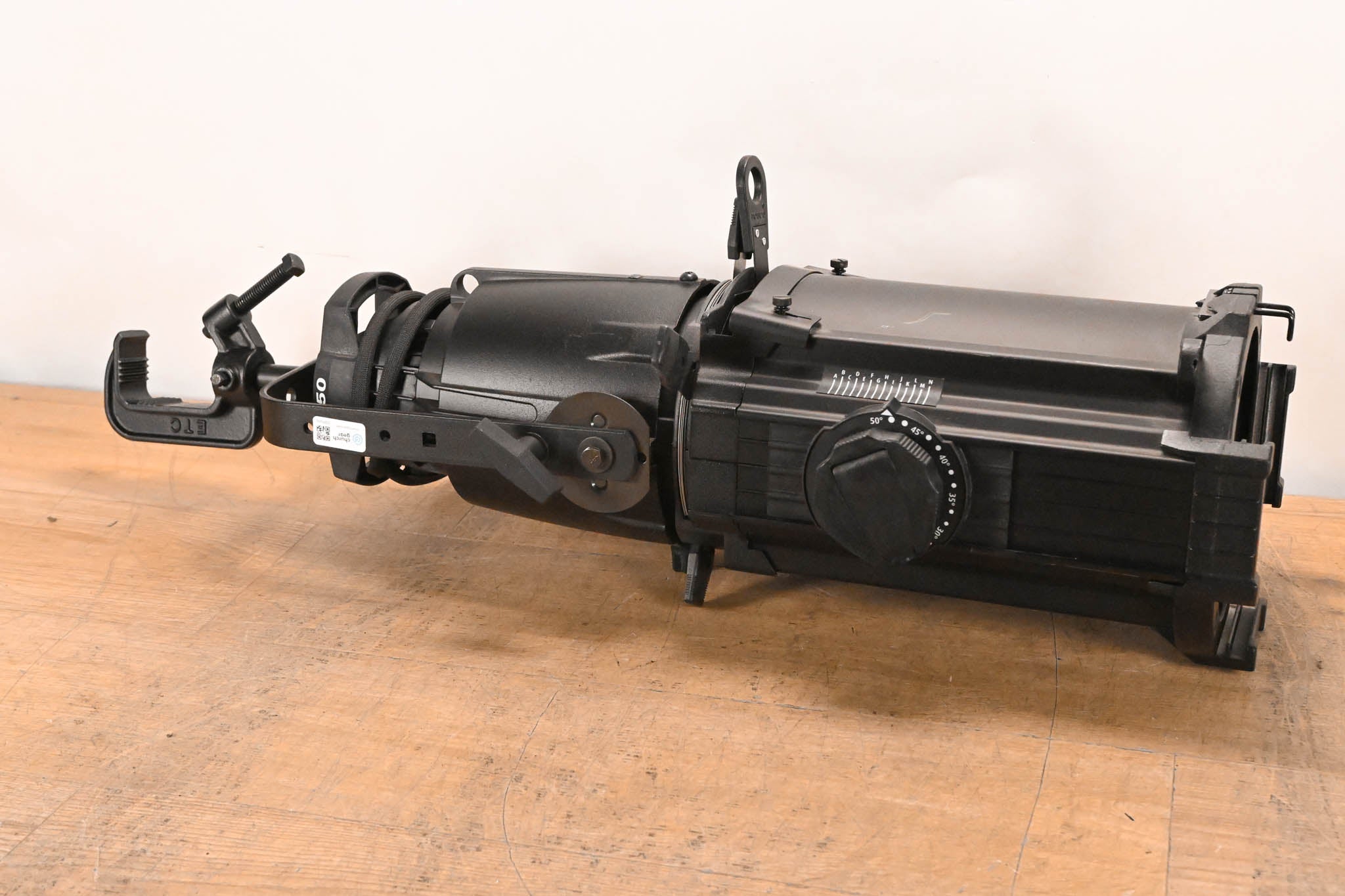 ETC Source Four Zoom 25-50 Degree 750 Ellipsoidal Light