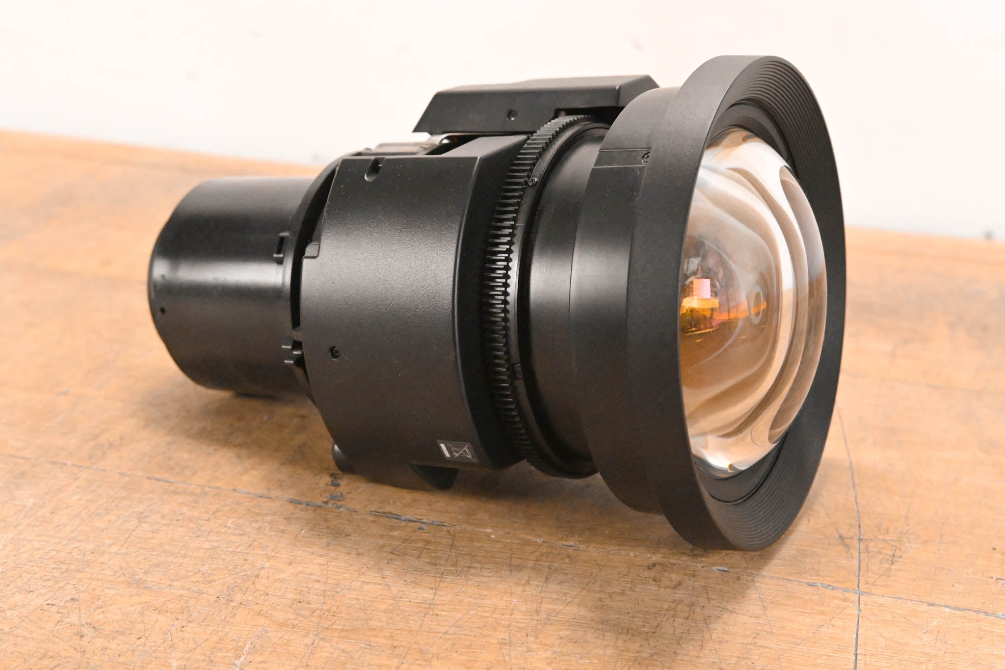 Epson ELPLU03 Wide Short Throw Zoom Lens #1