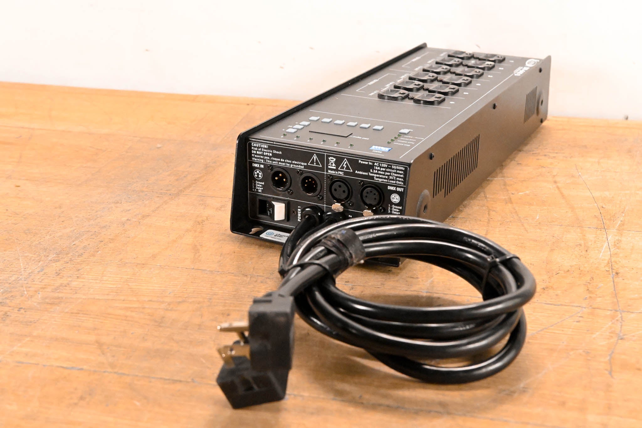 Elation DP-640B Hybrid 6-Channel DMX Dimmer/Switch Pack