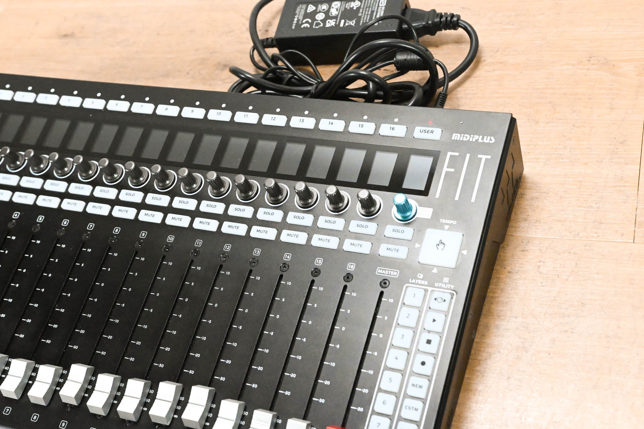 Waves FIT Controller for eMotion LV1