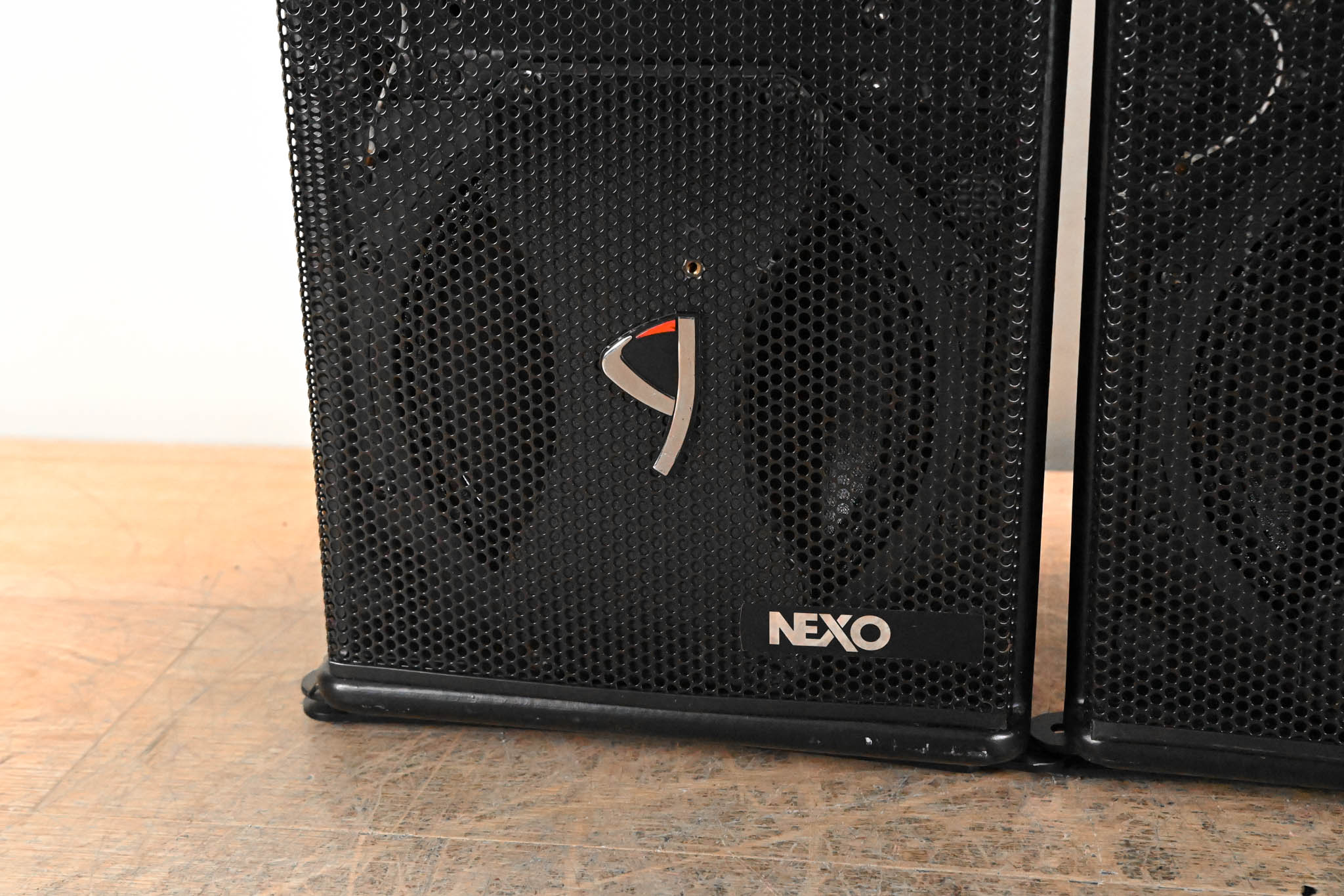 NEXO GEO S805 Compact High-Output Array Module (PAIR)