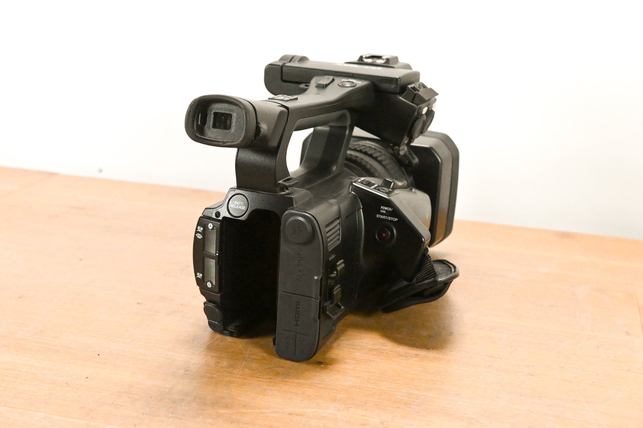 Sony PXW-Z150 Compact 4K Handheld XDCAM Professional Camcorder
