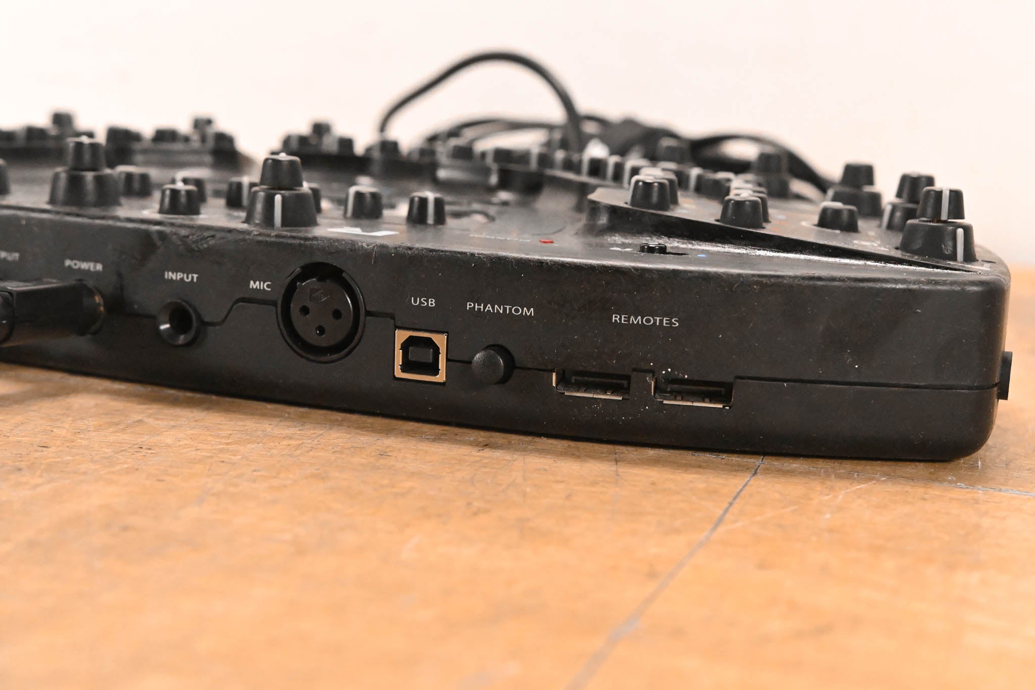 JamHub Tourbus 7-Section Silent Rehearsal Studio System w/ Recording