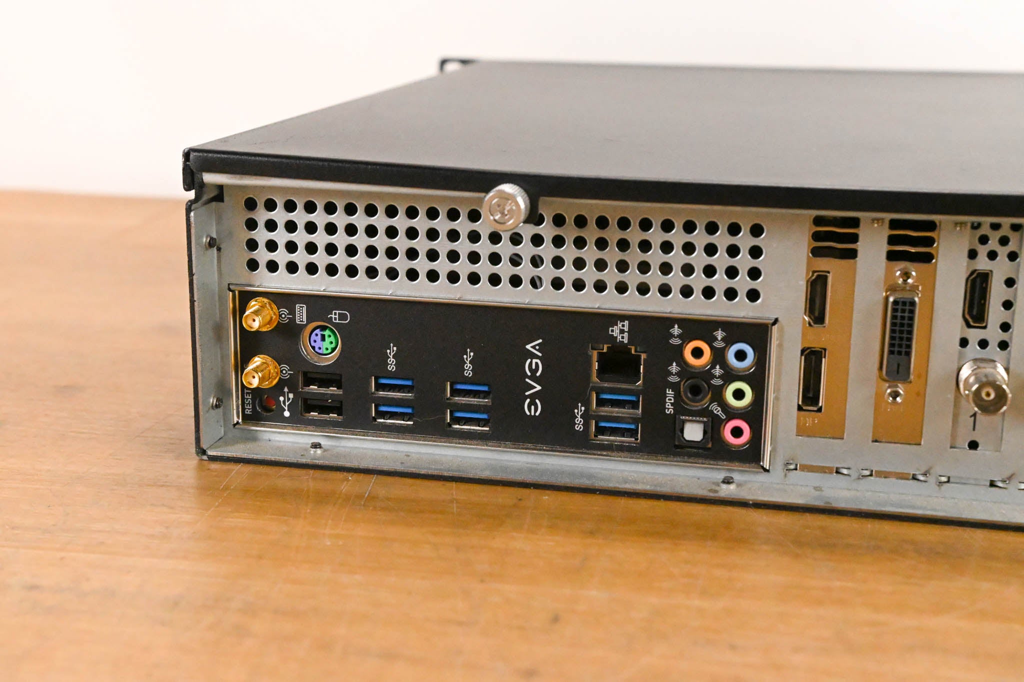 Living As One (Resi) D1000 Multisite Decoder