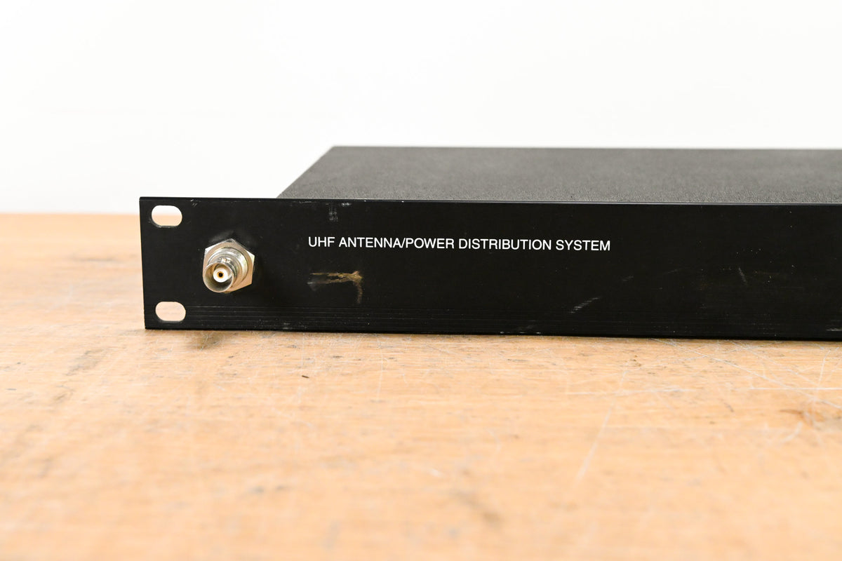 Shure UA844 Antenna Distribution System - 470-900 MHz (NO POWER SUPPLY)