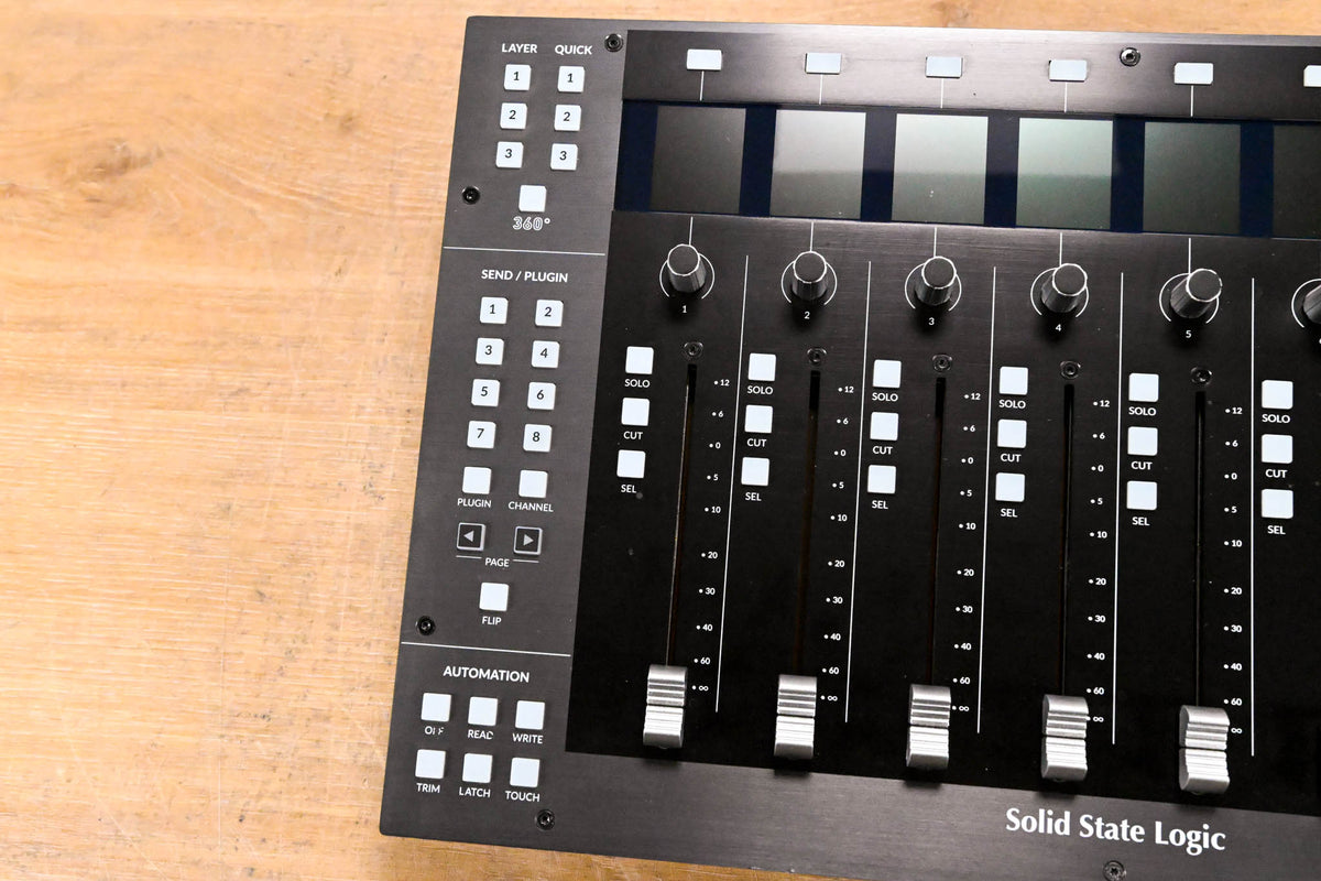 Solid State Logic UF8 Advanced DAW Controller (NO POWER SUPPLY)